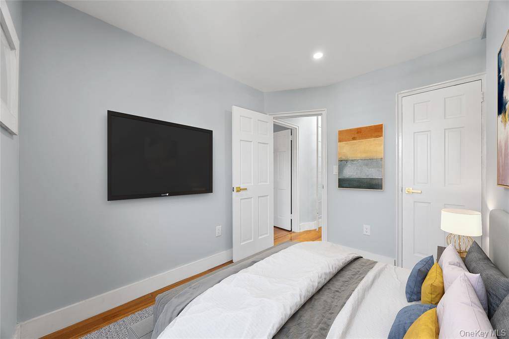 #14 photo, 114-66 225th Street, Cambria Heights , NY 11411