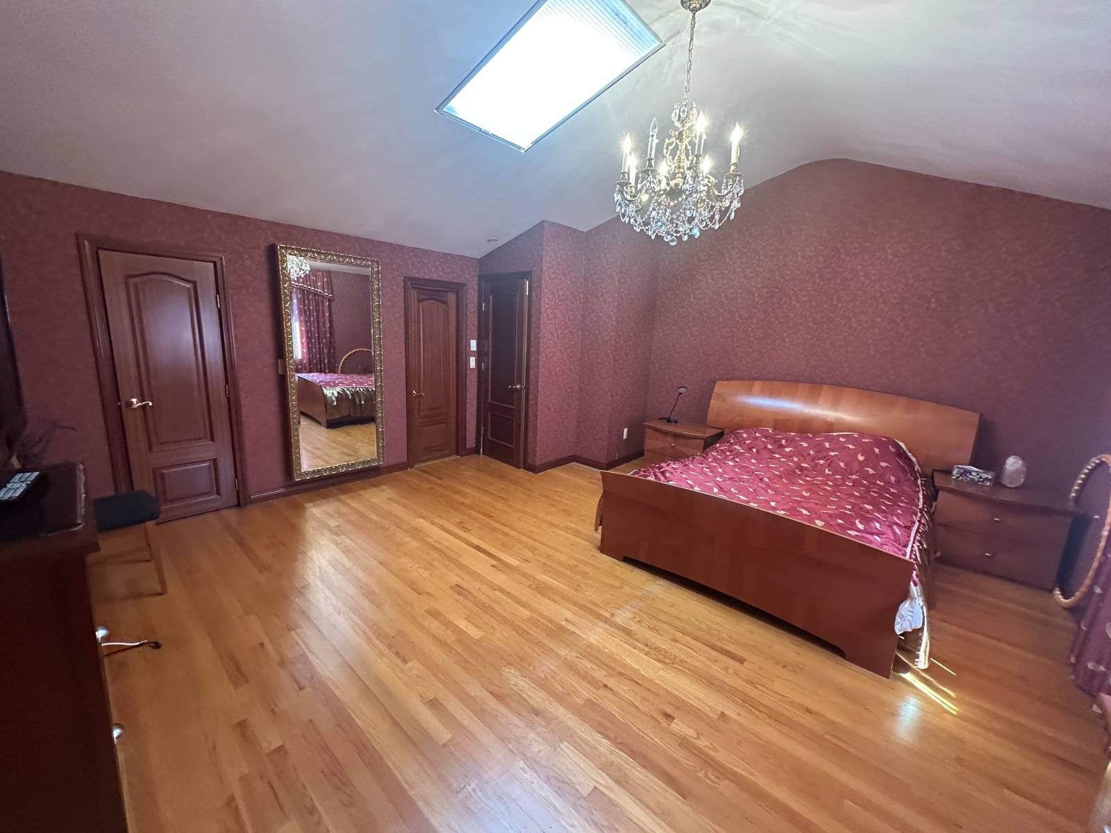 #27 photo, 63 Gateway Dr, Staten Island , NY 10304