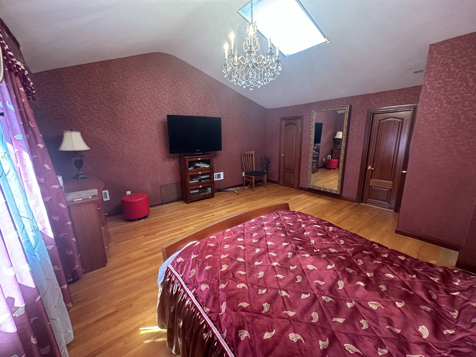 #31 photo, 63 Gateway Dr, Staten Island , NY 10304