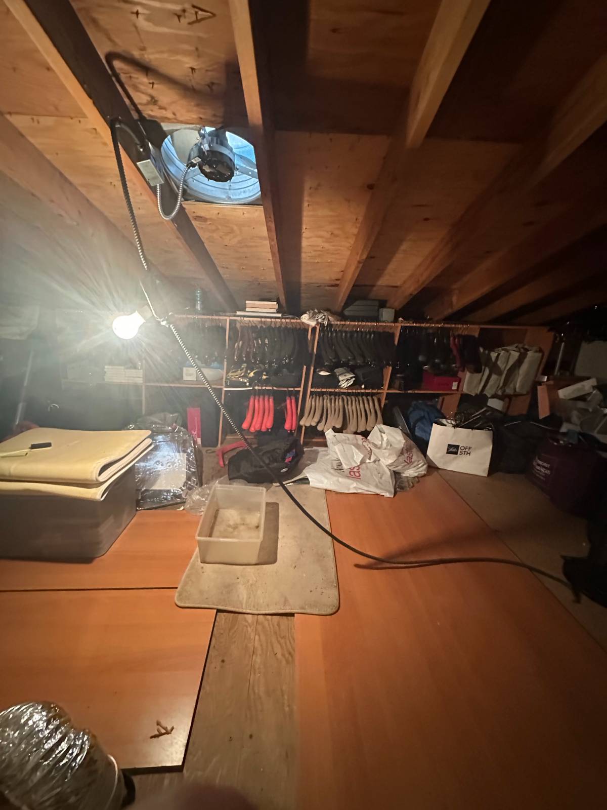 #42 photo, 63 Gateway Dr, Staten Island , NY 10304