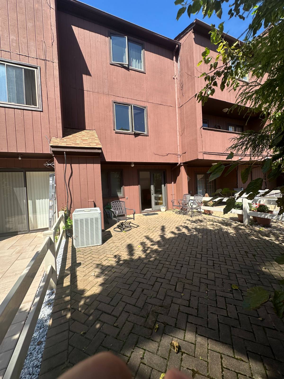 #44 photo, 63 Gateway Dr, Staten Island , NY 10304