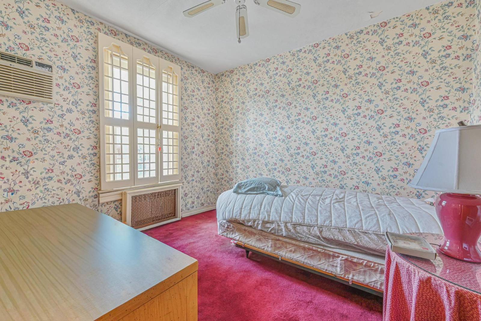 #12 photo, 954 81st St, ブルックリン区 Dyker Heights , NY 11228