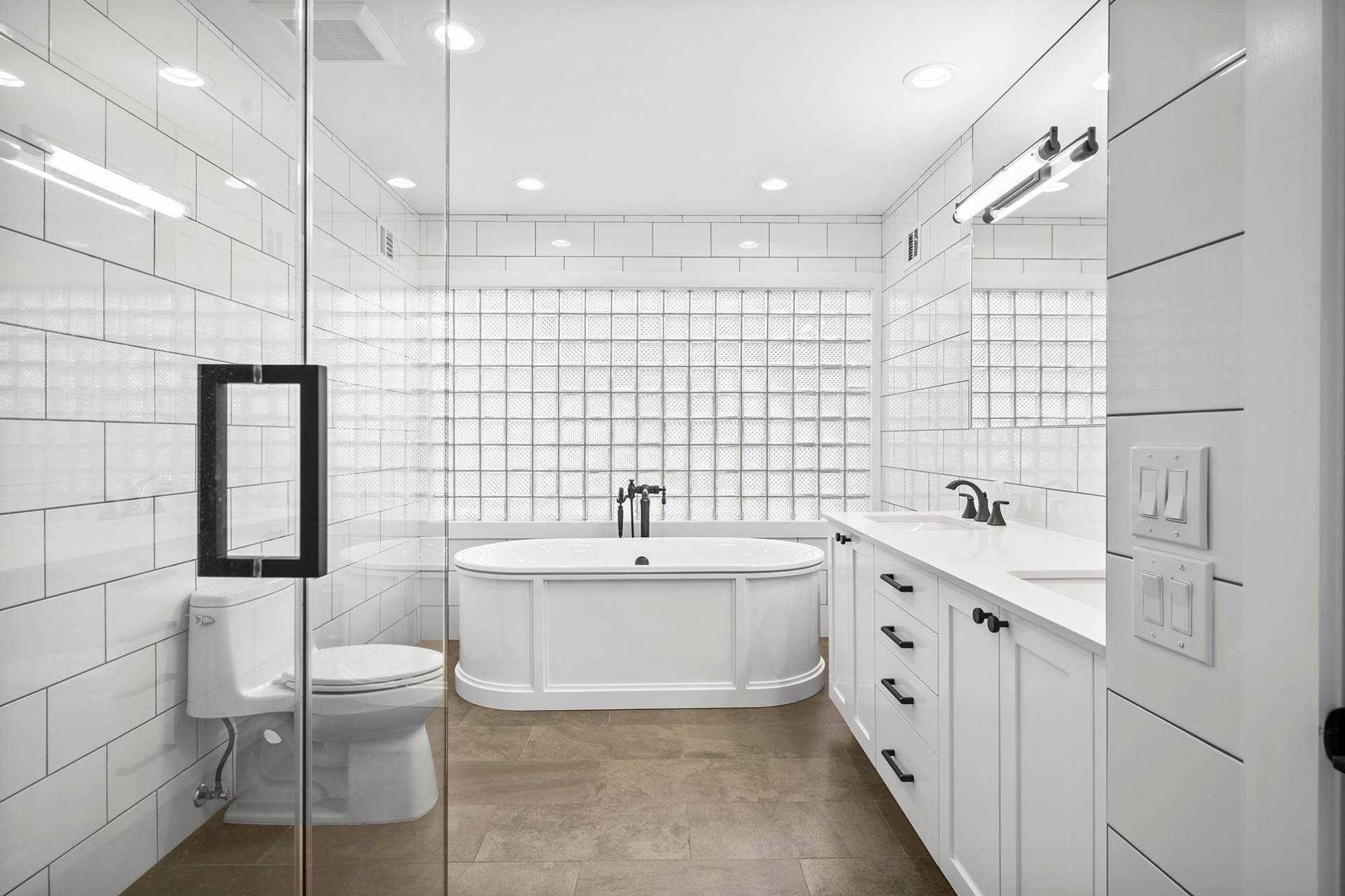 #16 photo, 1 Acorn Path, サフォーク郡 Quogue , NY 11959