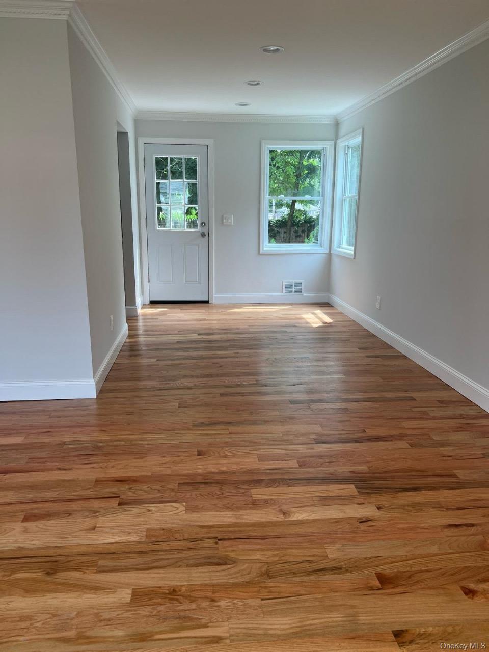 #3 photo, 43 Lakewood Avenue, Lake Ronkonkoma , NY 11779