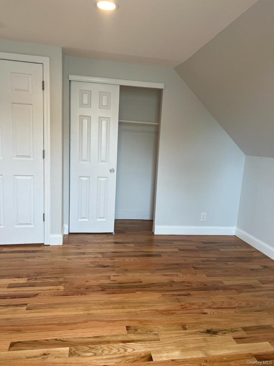 #7 photo, 43 Lakewood Avenue, Lake Ronkonkoma , NY 11779