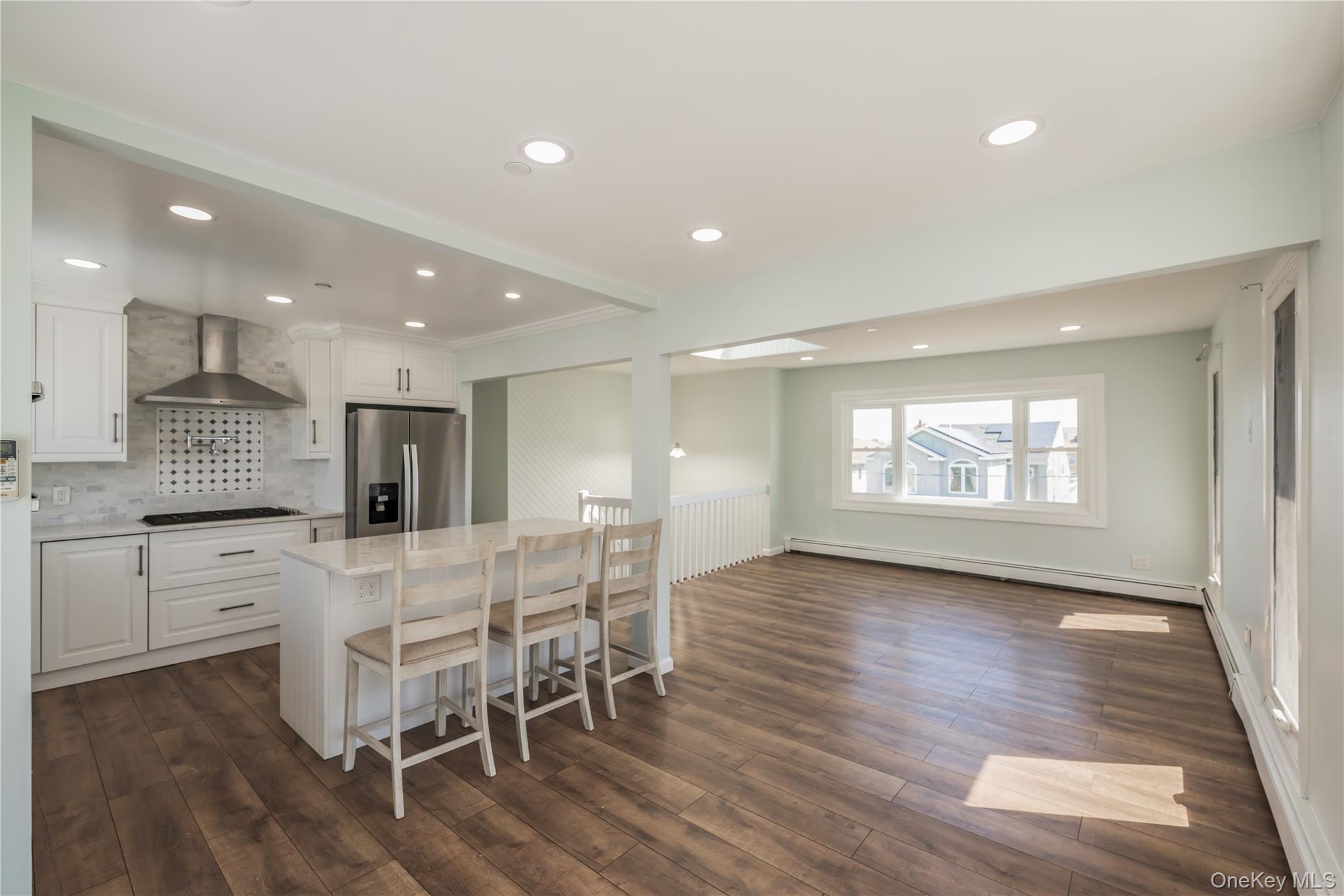 #7 photo, 869 Beach Street, サフォーク郡 Lindenhurst , NY 11757