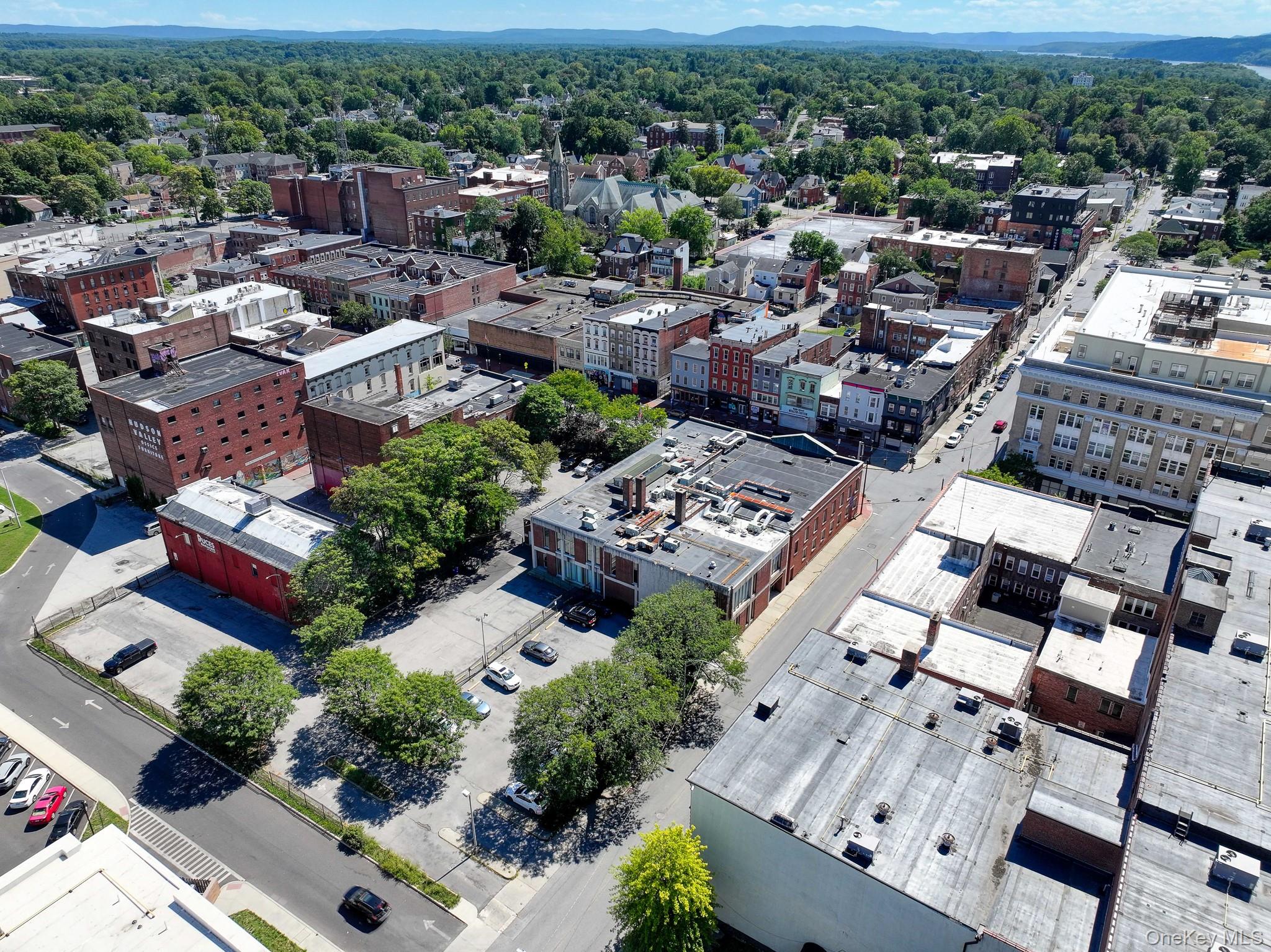 #4 photo, 347 Main Street, Poughkeepsie , NY 12601