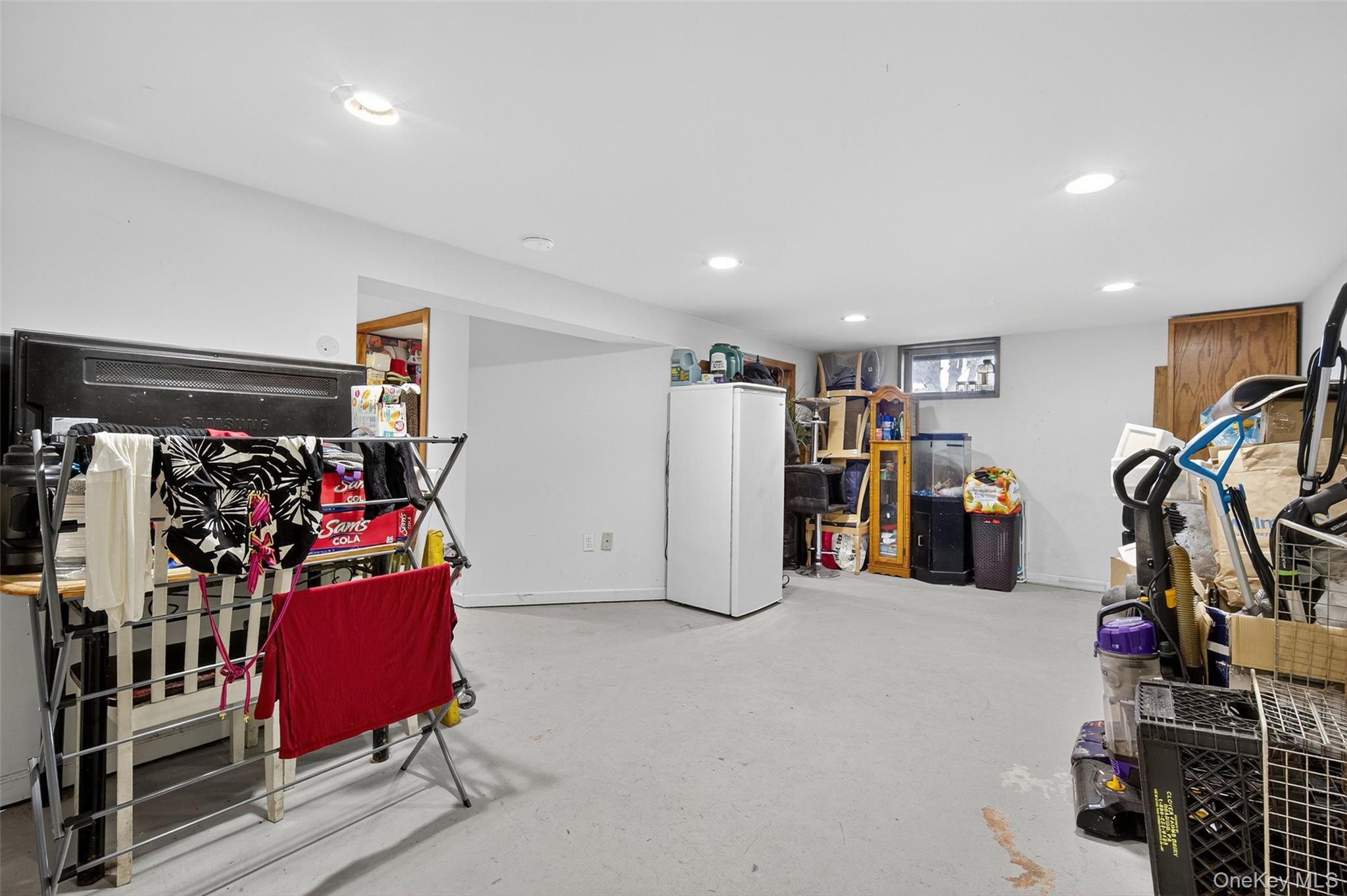 #19 photo, 24 Fairview Road, Mahopac , NY 10541