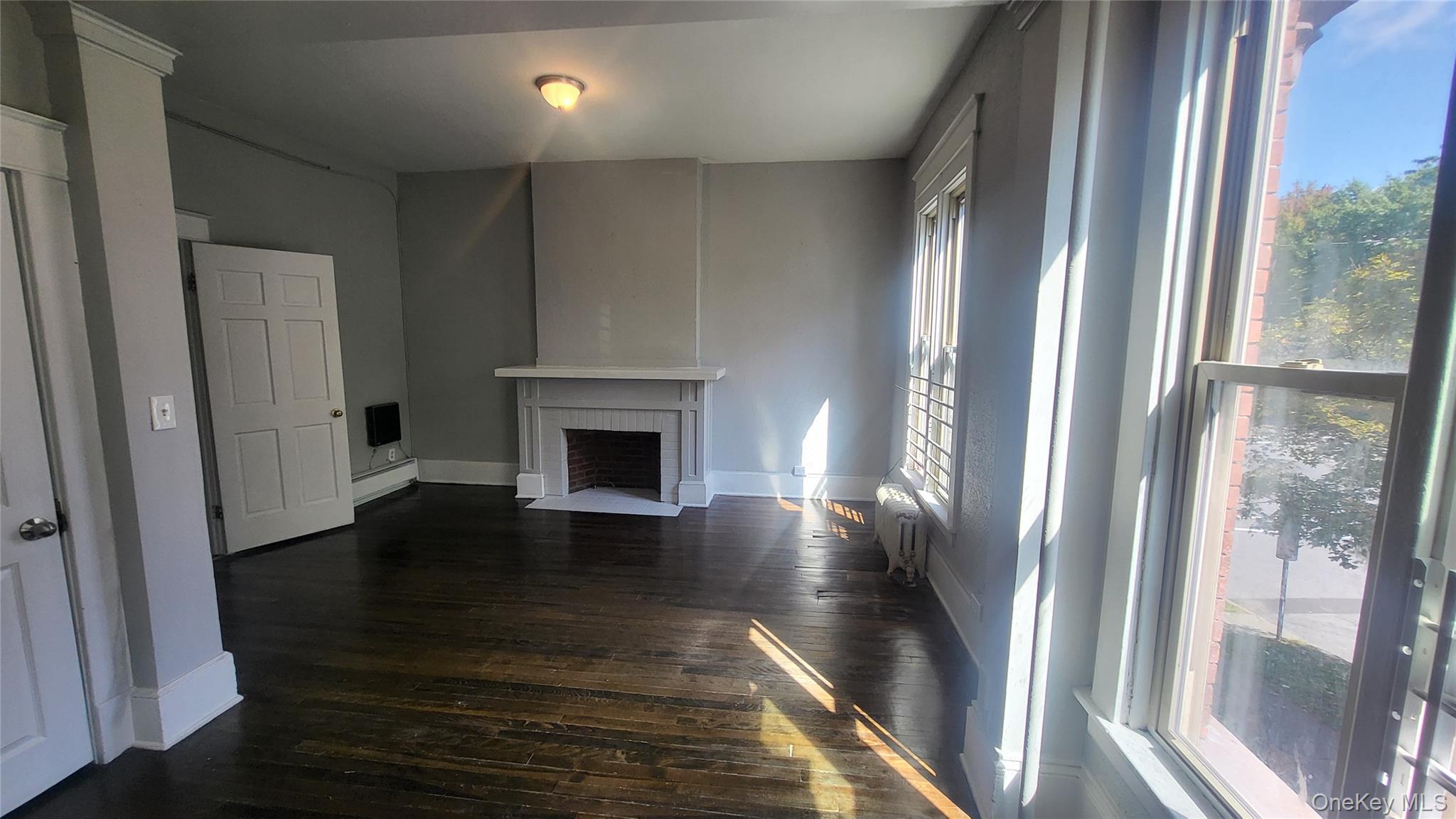 #12 photo, 61 S Hamilton St Apt 2, Poughkeepsie , NY 12601