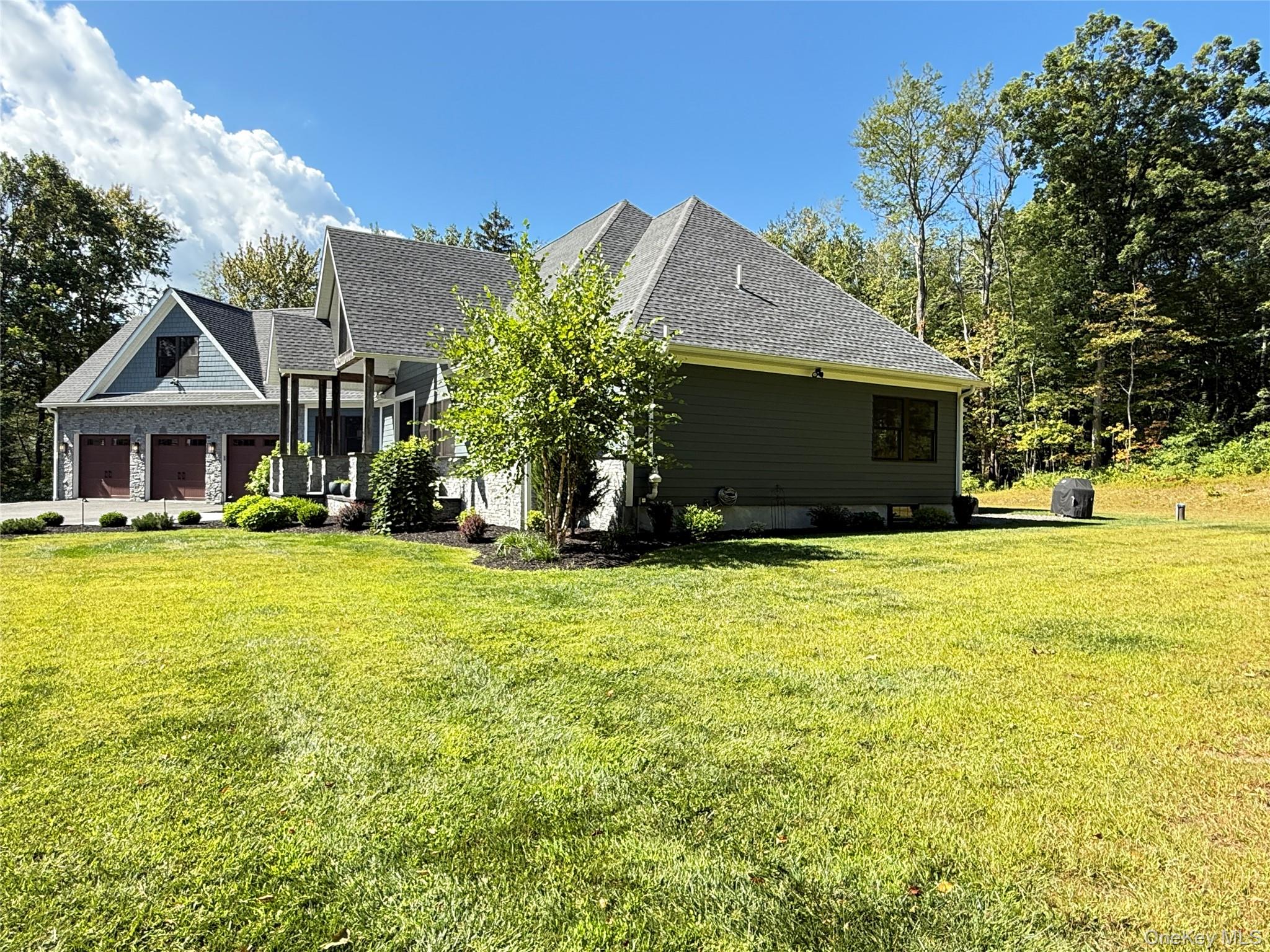 #8 photo, 71 Carol Lane, Poughquag , NY 12570