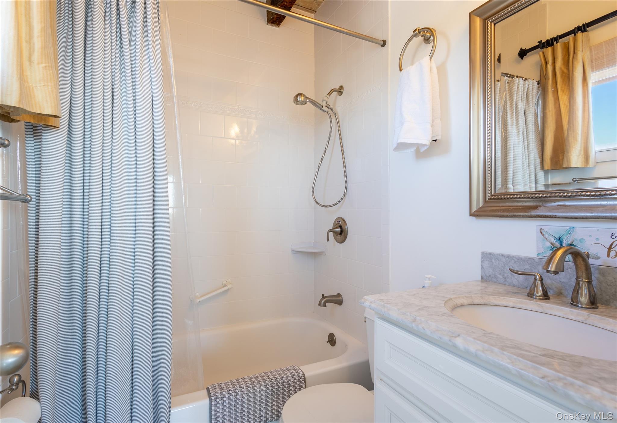 #18 photo, 539 Dune Road, Westhampton Beach , NY 11978