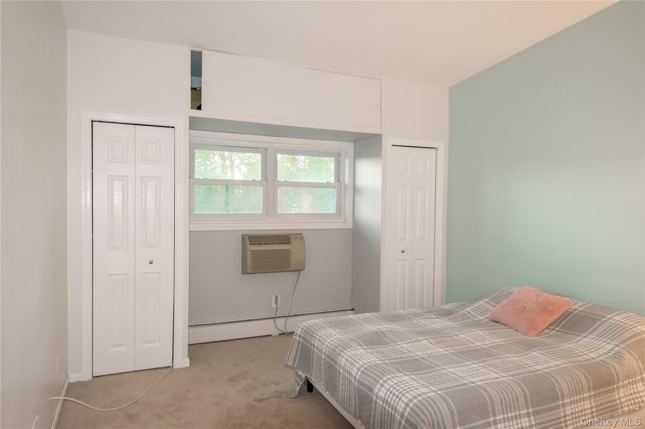 #10 photo, 26 Ivy Street, Farmingdale , NY 11735