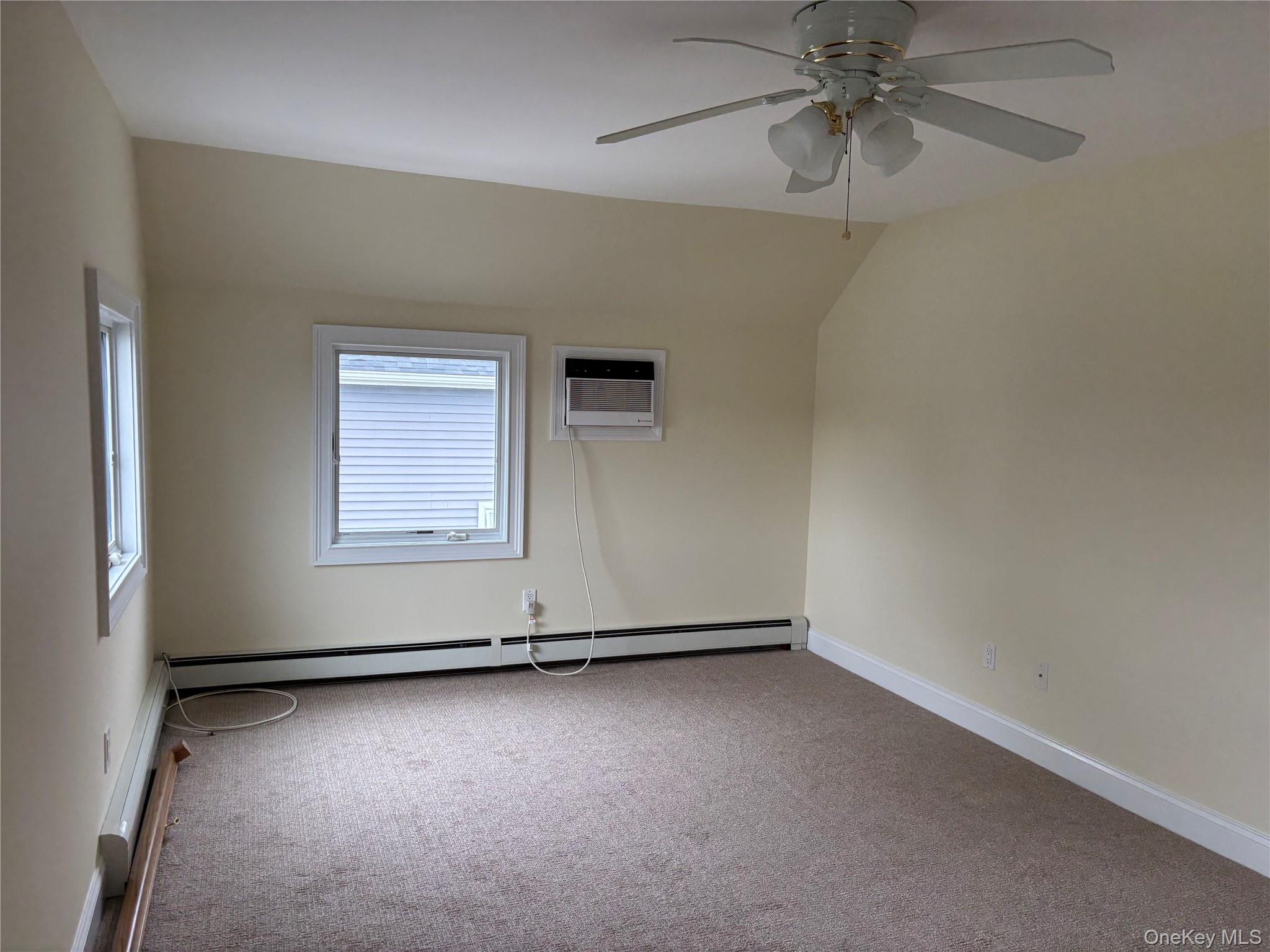 #11 photo, 65 Jefferson Place, Massapequa , NY 11758