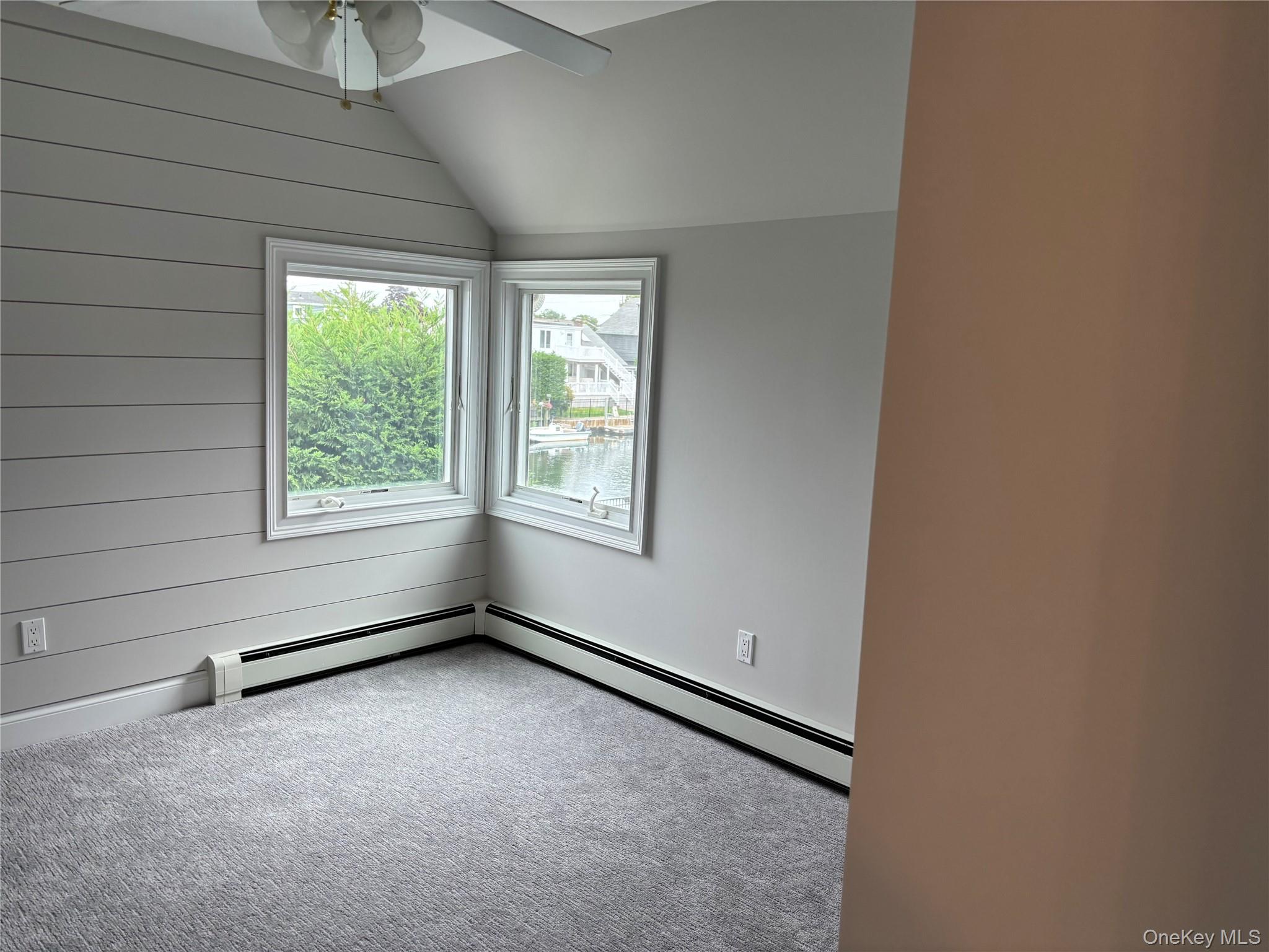 #7 photo, 65 Jefferson Place, Massapequa , NY 11758