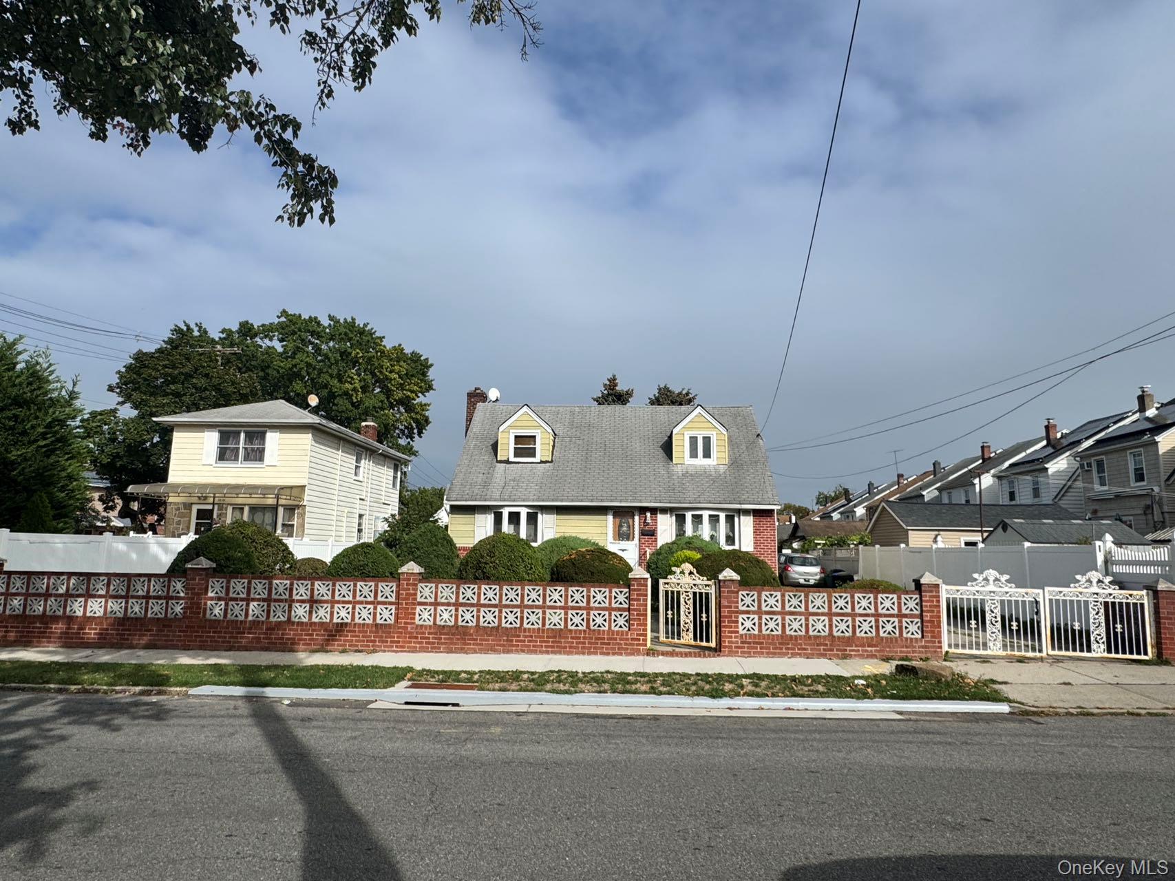 #1 photo, 2005 Murray Street, व्हाइटस्टोन Whitestone , NY 11357