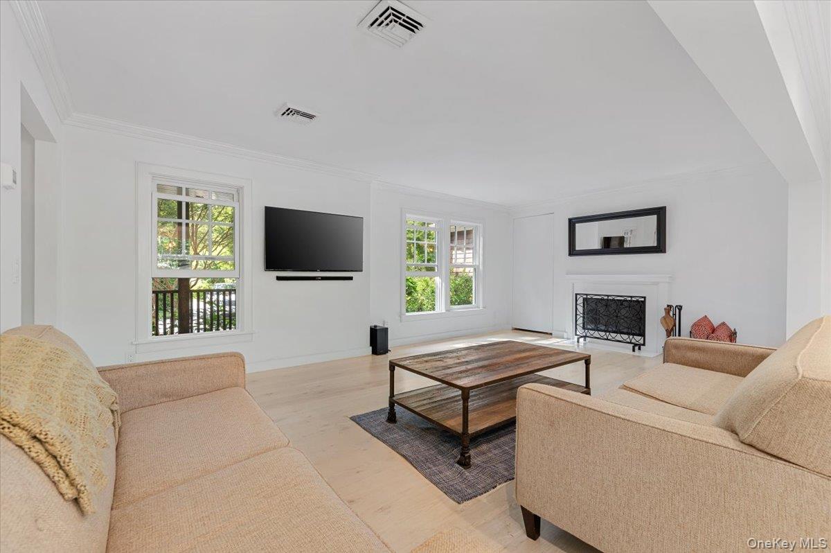 #11 photo, 22 West Gate Road, サフォーク郡 Wainscott , NY 11937