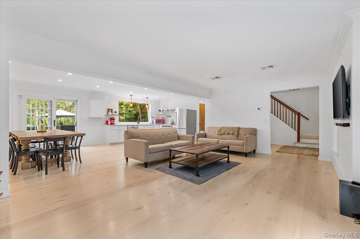 #9 photo, 22 West Gate Road, サフォーク郡 Wainscott , NY 11937