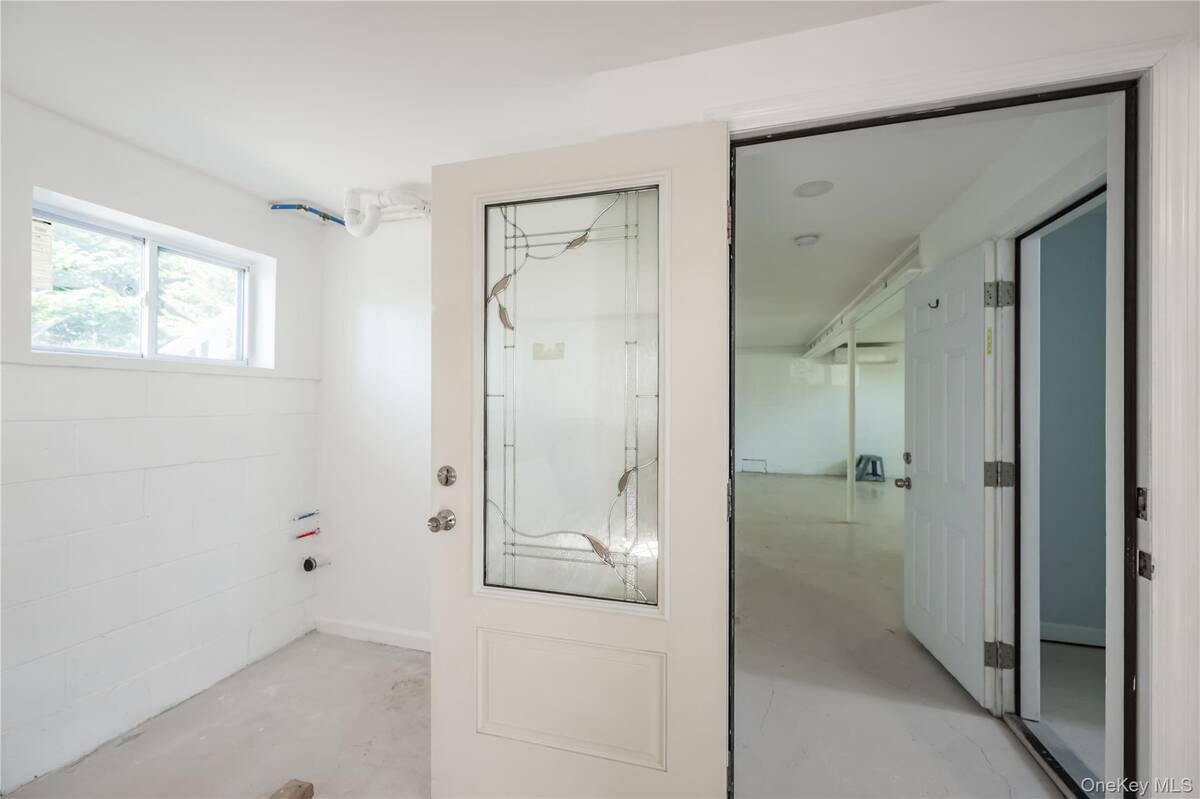 #32 photo, 869 Beach Street, サフォーク郡 Lindenhurst , NY 11757