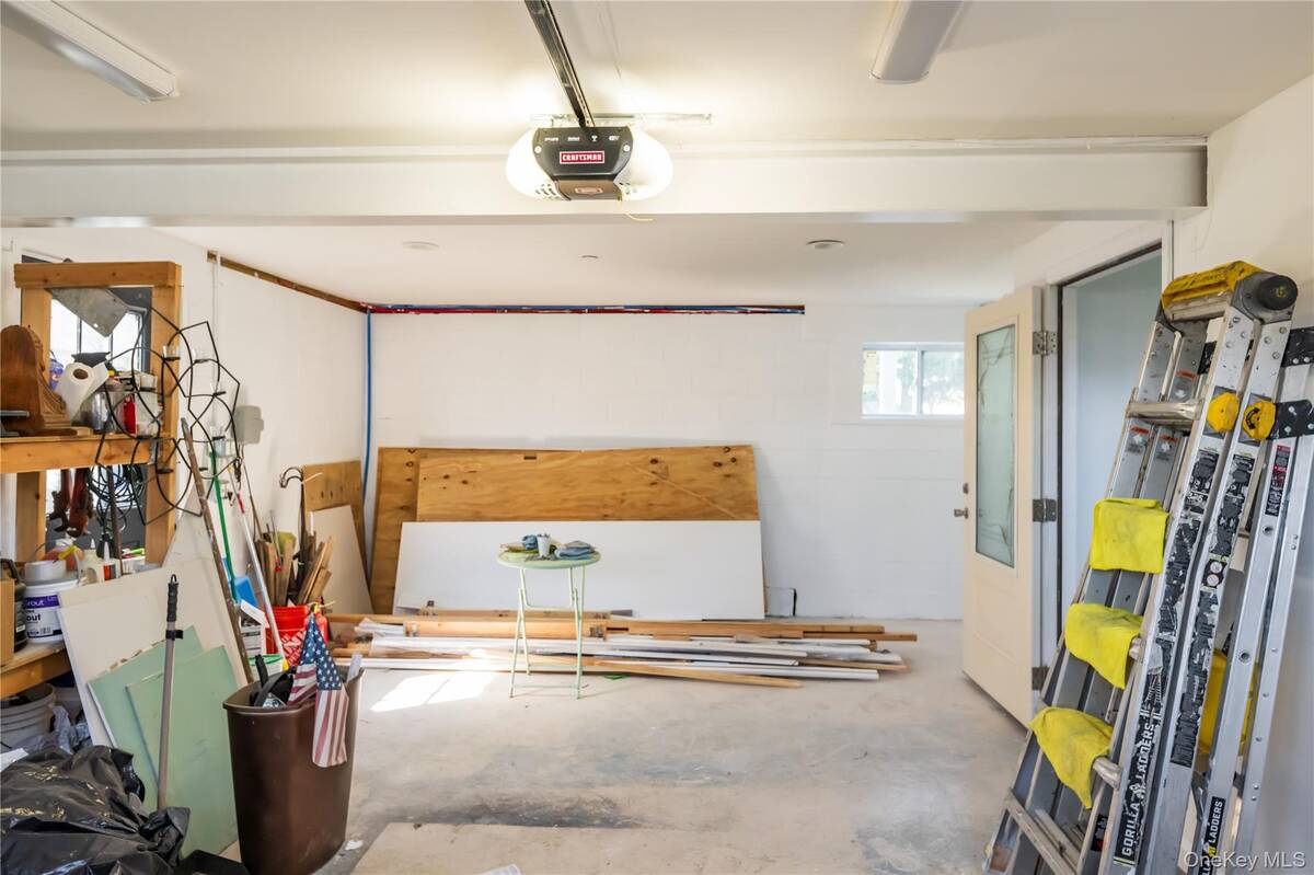 #33 photo, 869 Beach Street, サフォーク郡 Lindenhurst , NY 11757