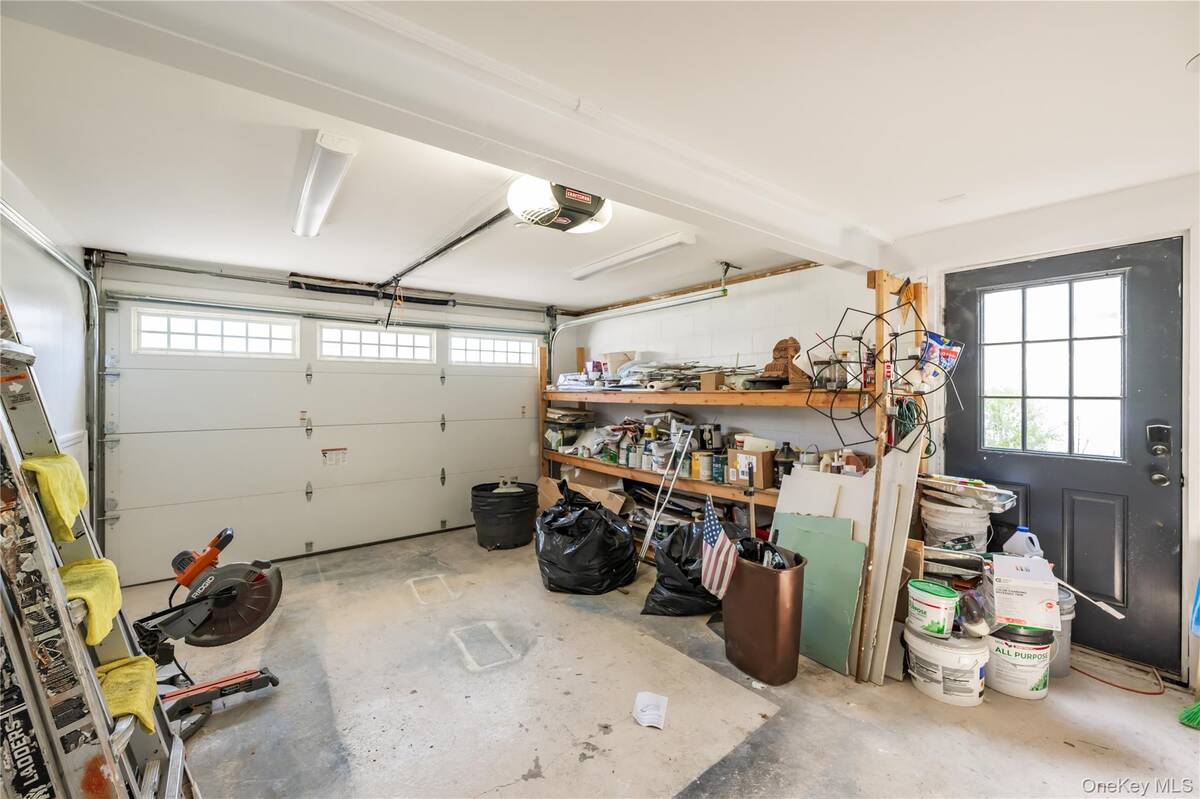 #34 photo, 869 Beach Street, サフォーク郡 Lindenhurst , NY 11757