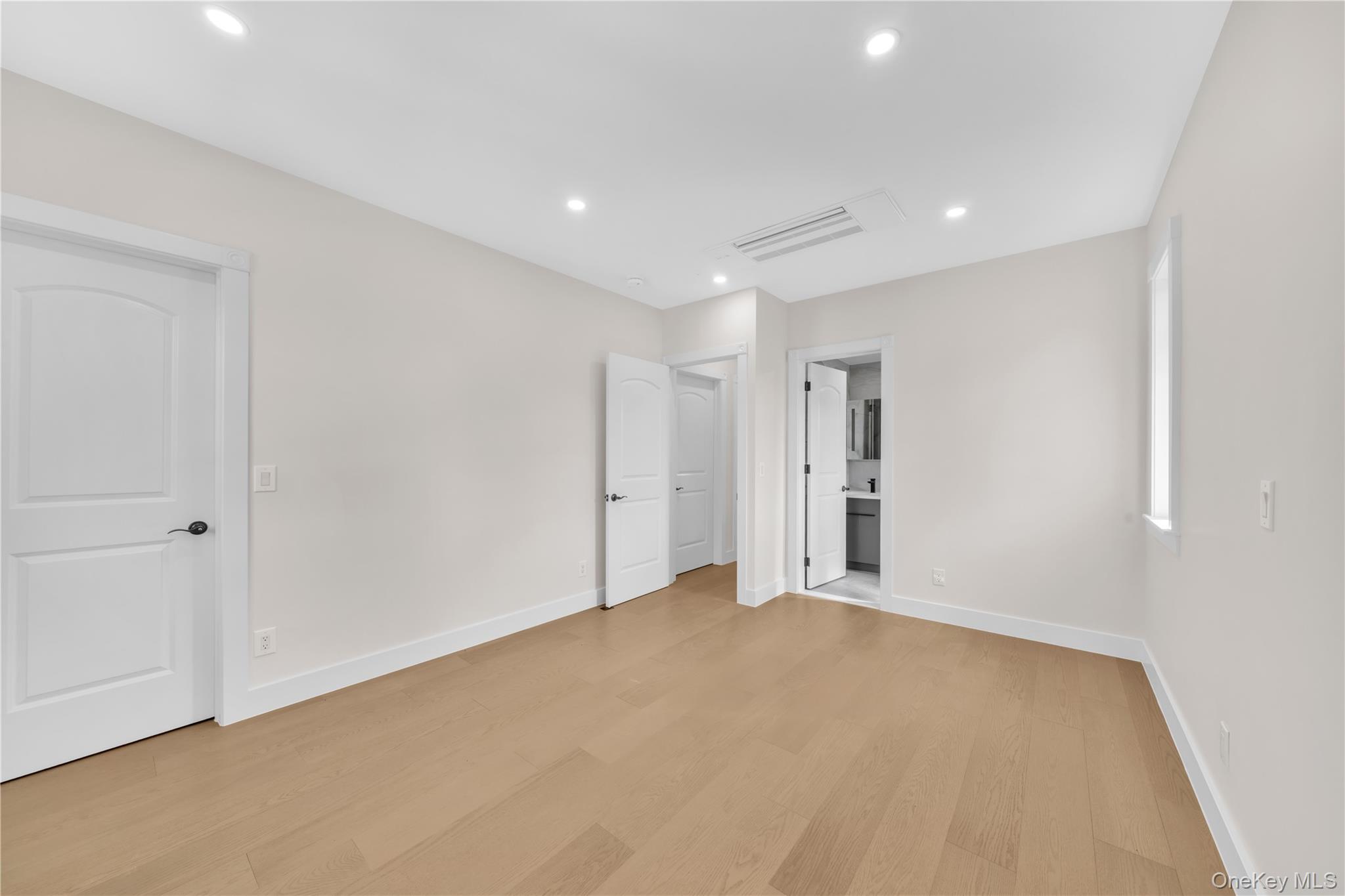 #8 photo, 5648 219th Street, Bayside , NY 11364