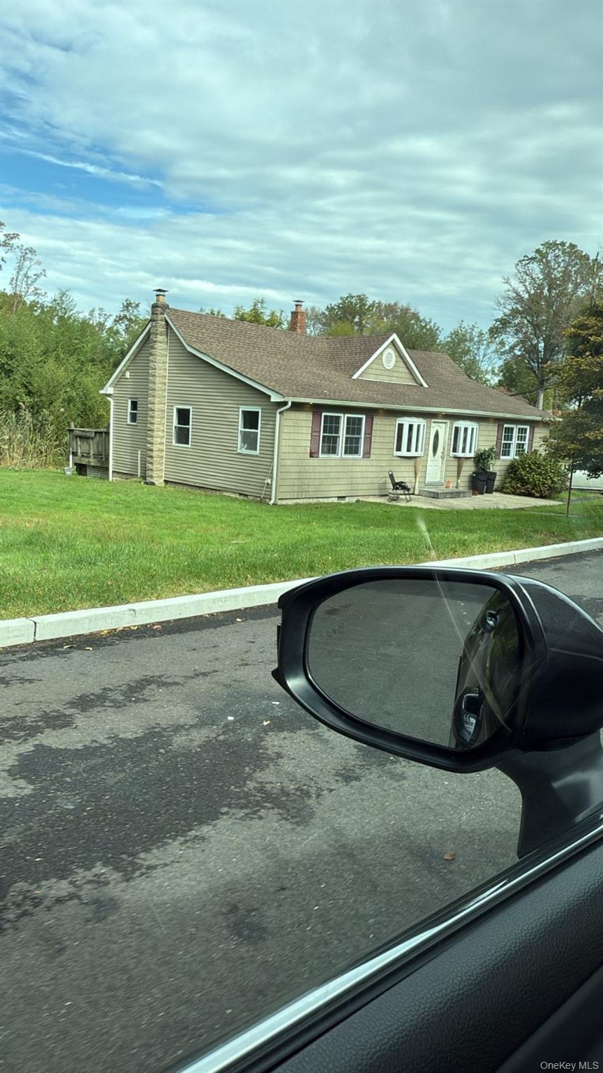 #1 photo, 60 Narcissus Rd, Kings Park , NY 11754