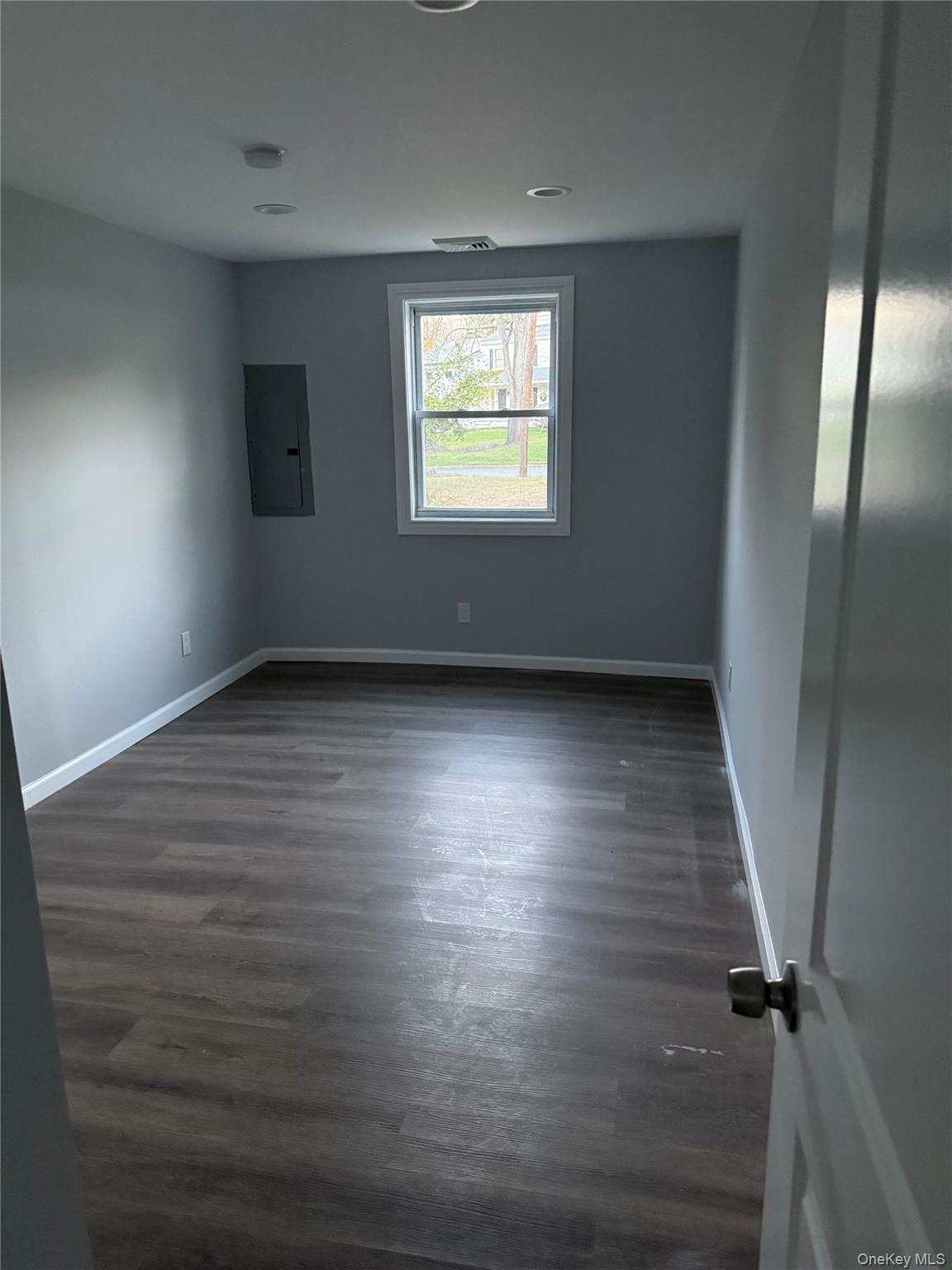 #13 photo, 60 Narcissus Rd, Kings Park , NY 11754