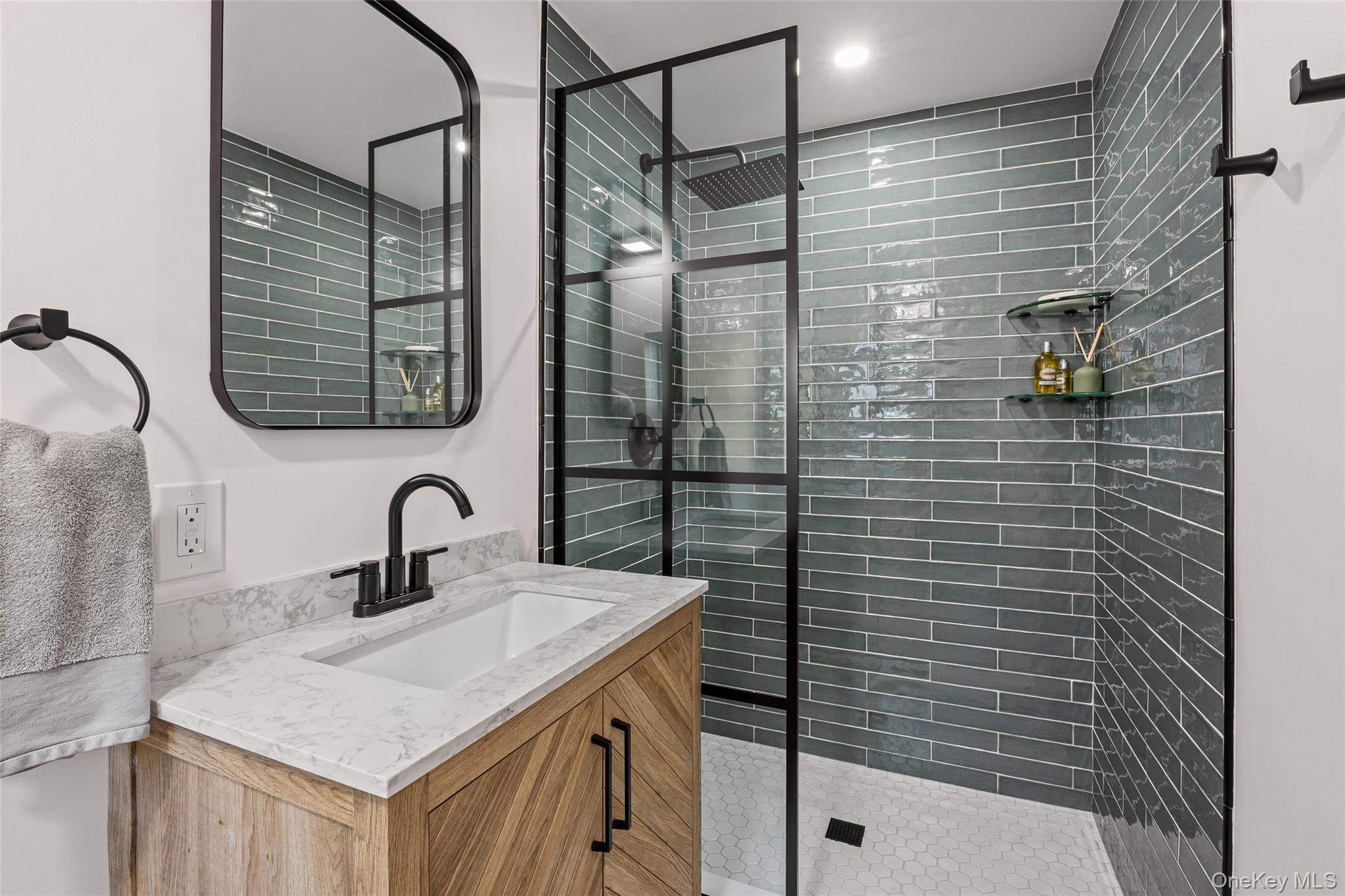 #18 photo, 29 Ashland Drive, Kings Park , NY 11754