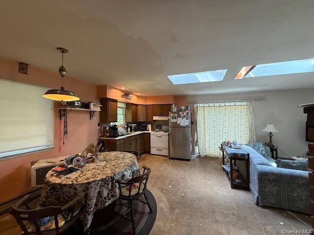 #11 photo, 469 White Road, Glen Spey , NY 12737