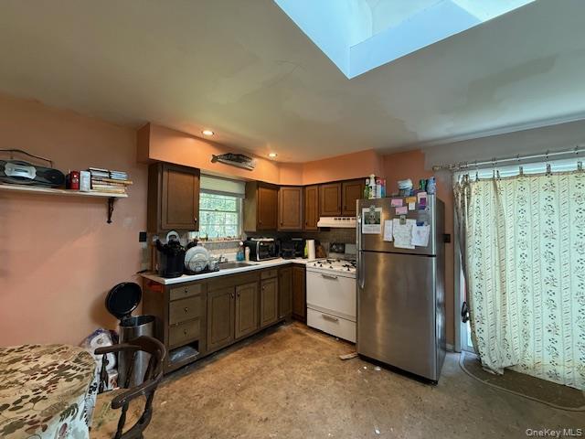 #12 photo, 469 White Road, Glen Spey , NY 12737