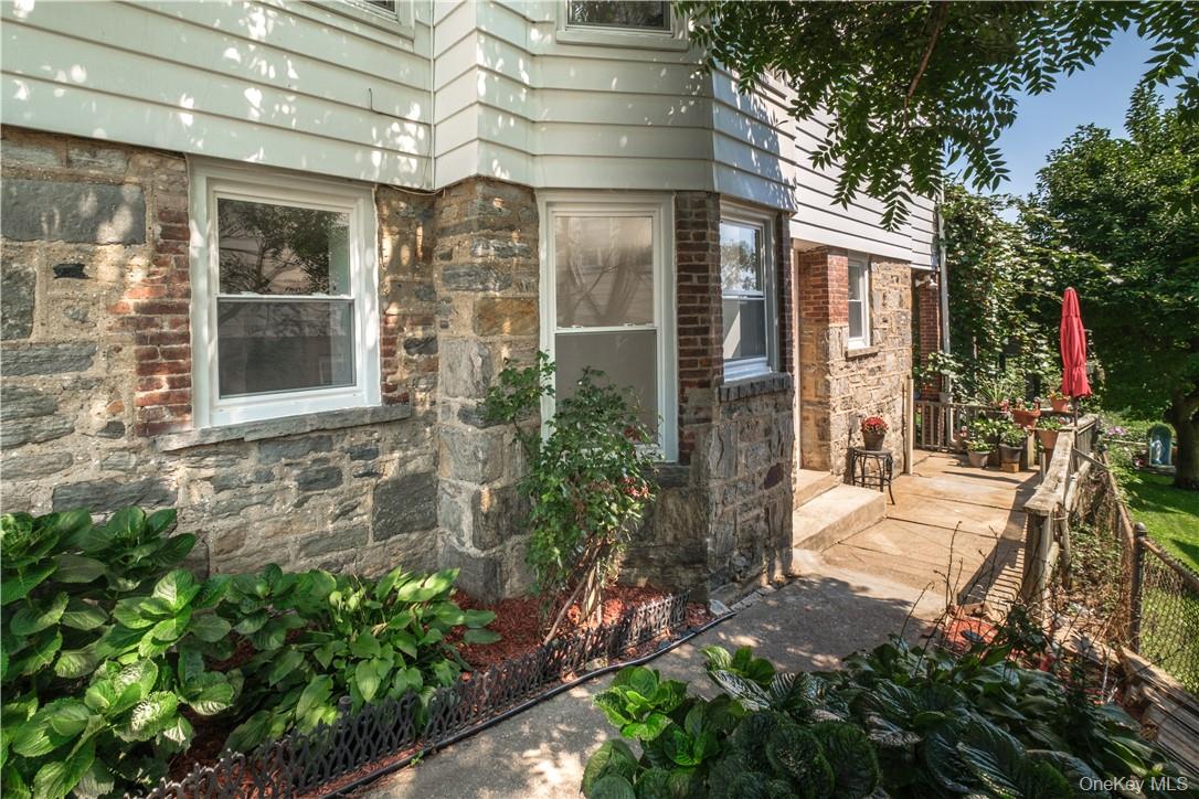 #13 photo, 594 Bellevue Avenue, Yonkers , NY 10703