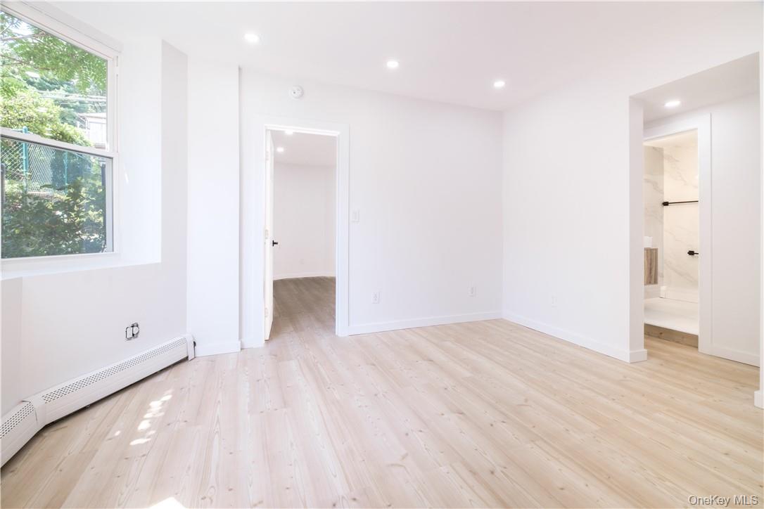 #5 photo, 594 Bellevue Avenue, Yonkers , NY 10703