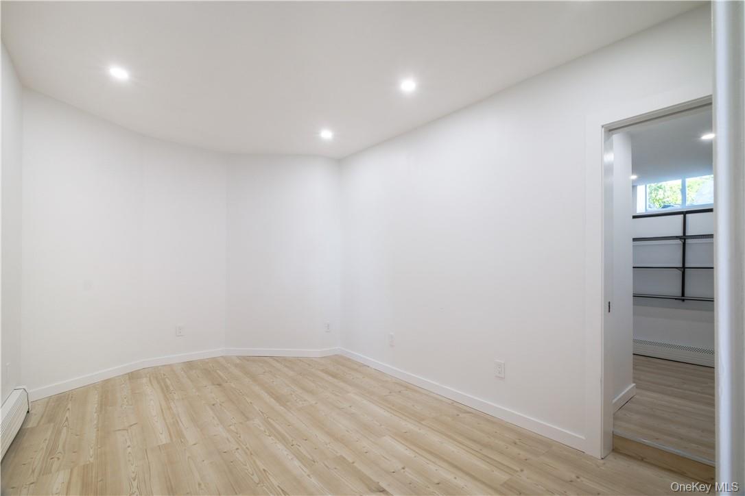 #7 photo, 594 Bellevue Avenue, Yonkers , NY 10703