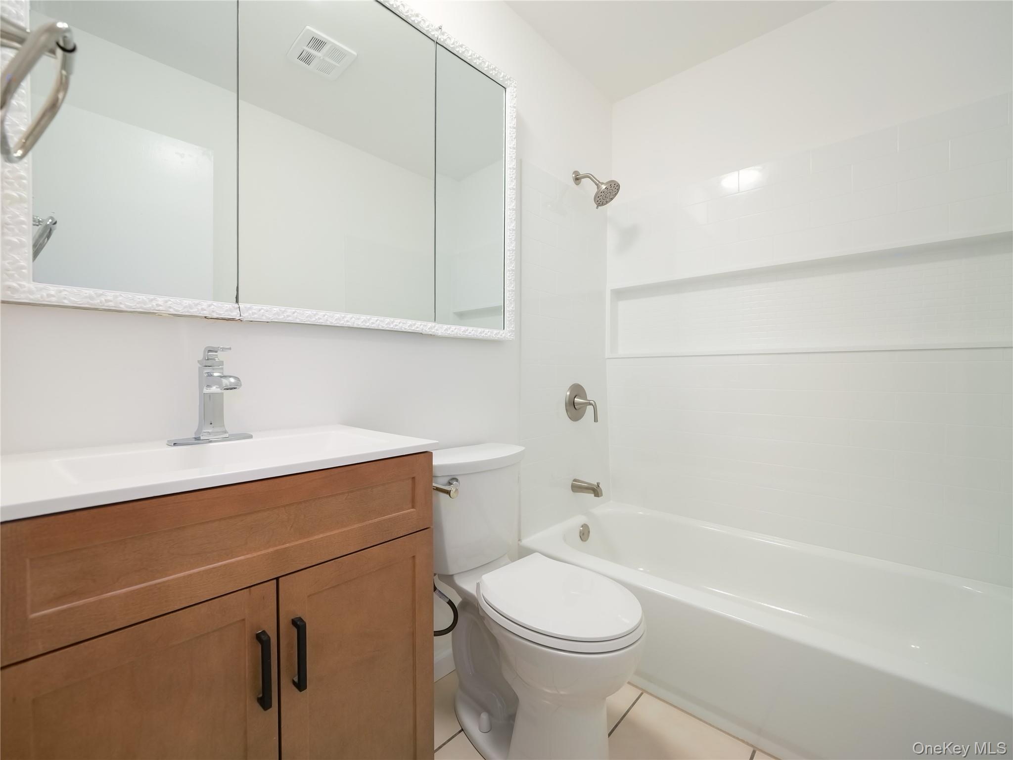 #17 photo, 732 Sierra Vista Lane, Valley Cottage , NY 10989