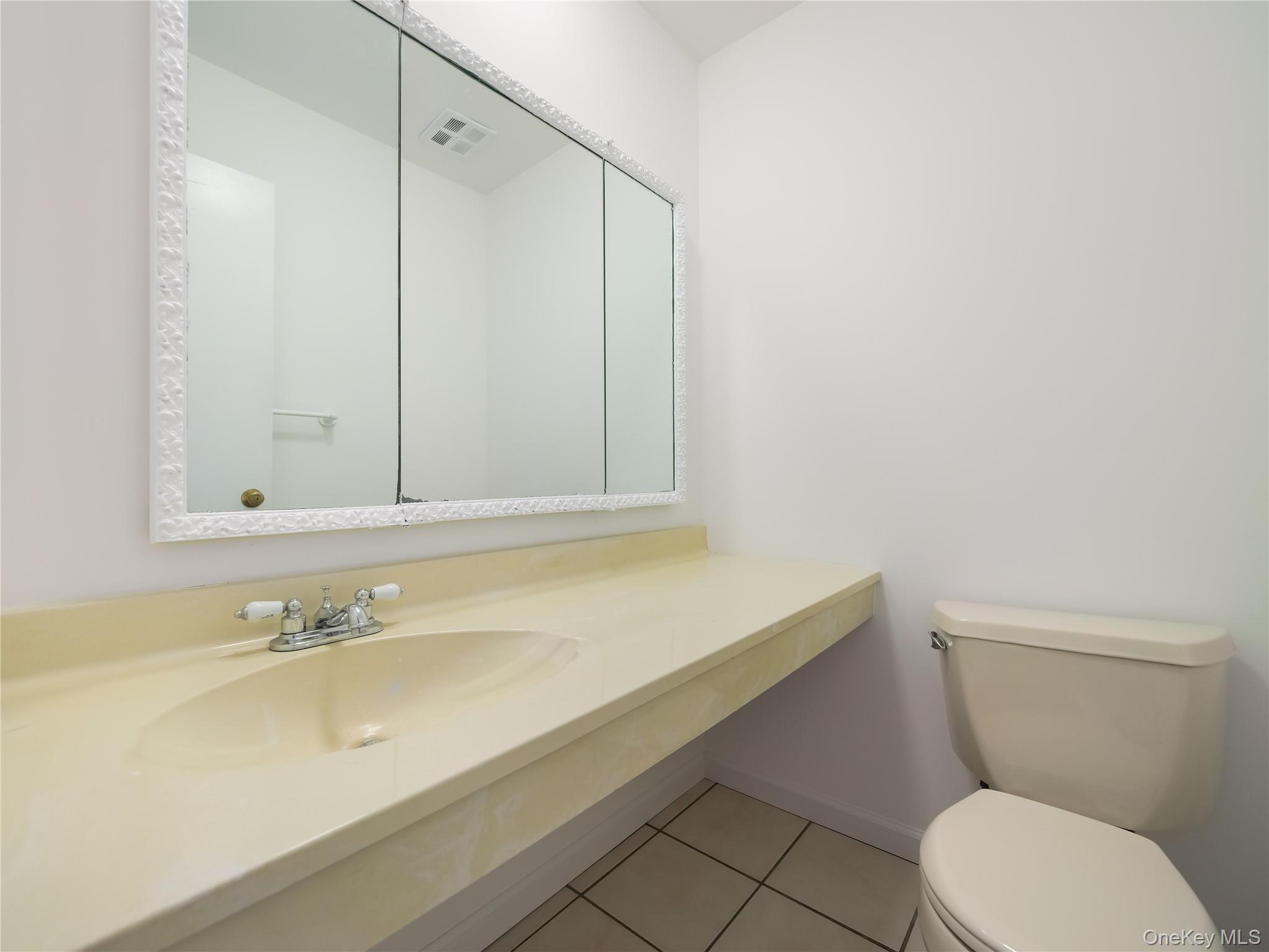 #18 photo, 732 Sierra Vista Lane, Valley Cottage , NY 10989