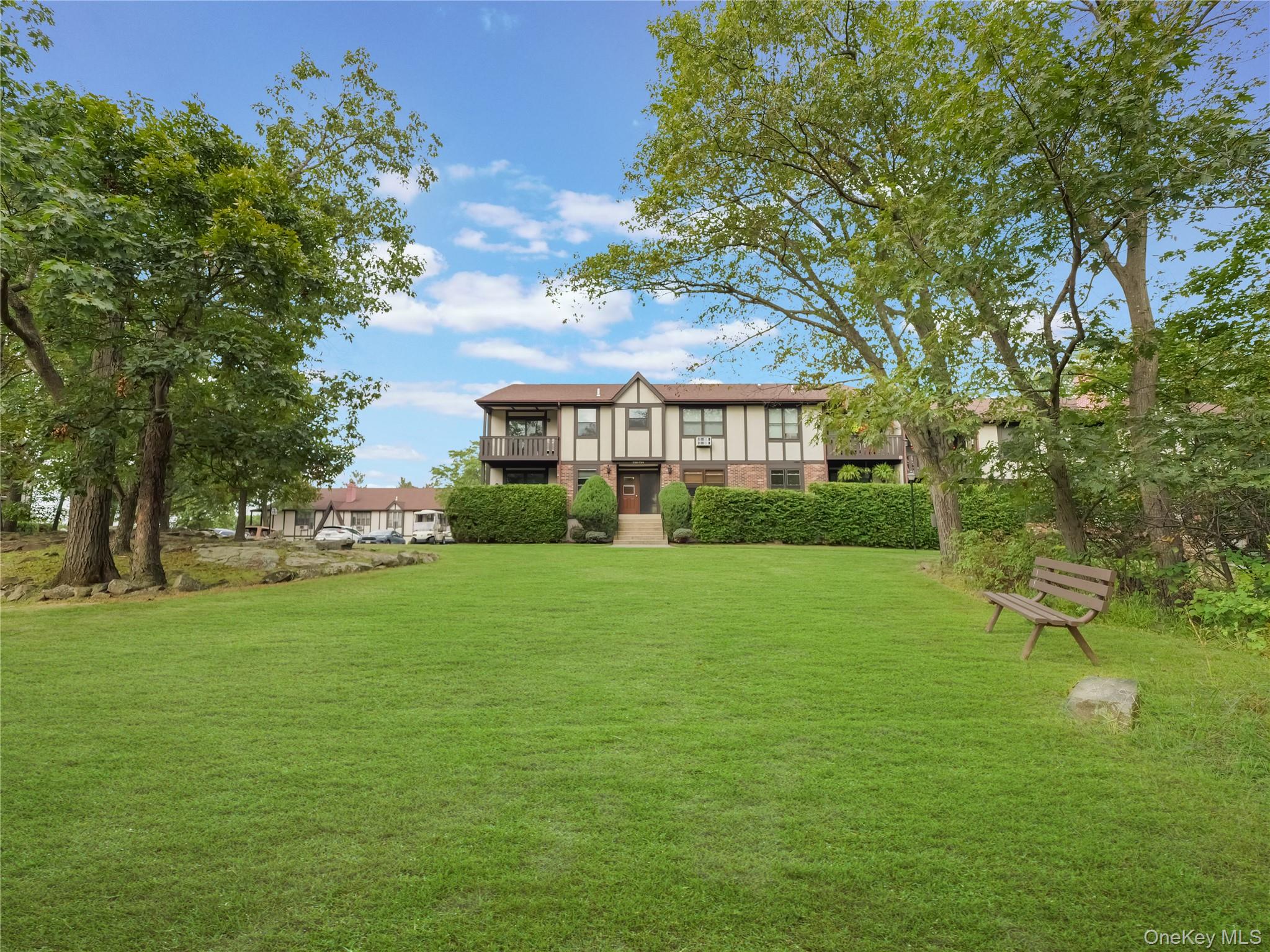 #3 photo, 732 Sierra Vista Lane, Valley Cottage , NY 10989