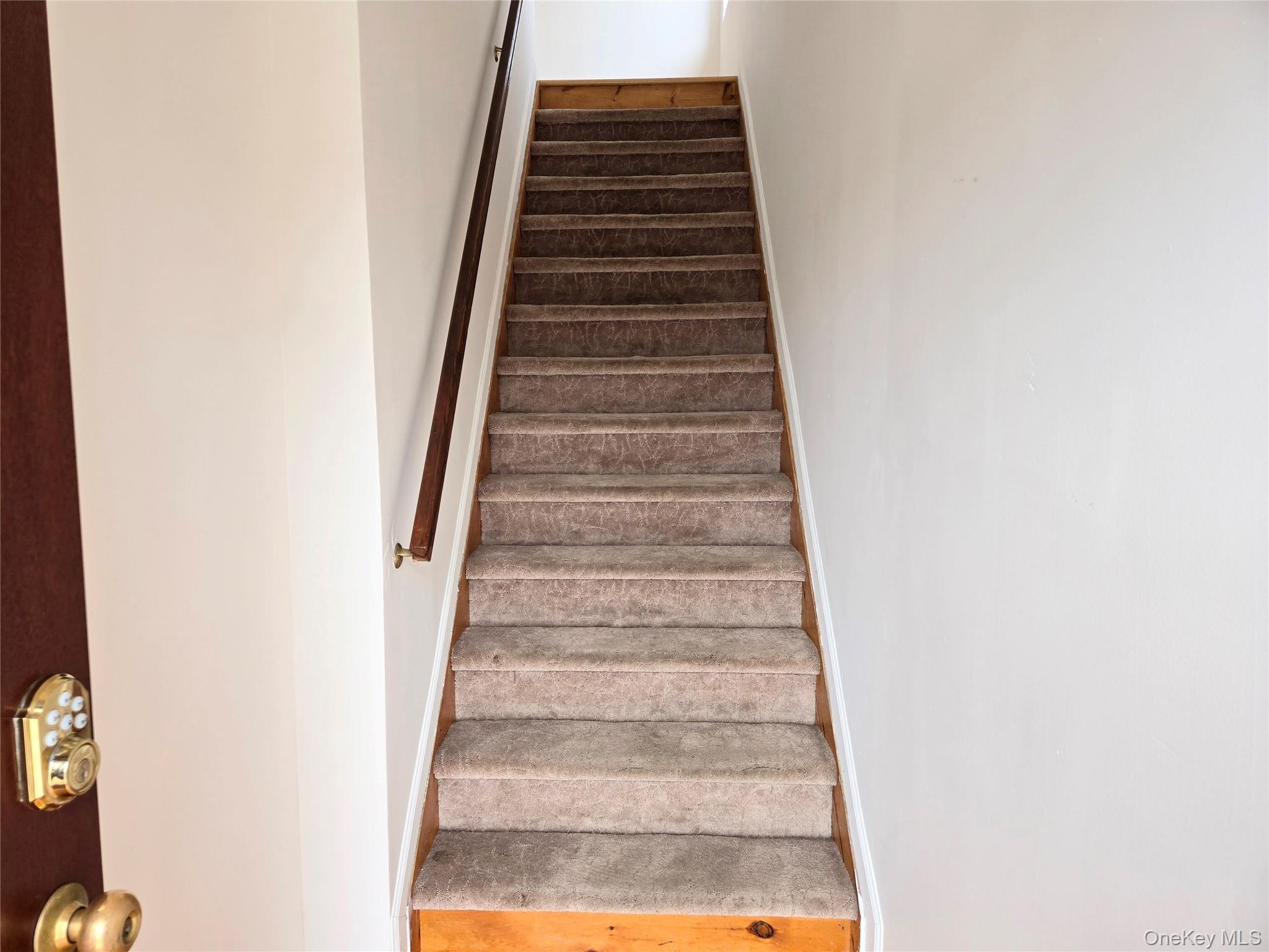 #8 photo, 219-23 114th Road, クイーンズ区 Cambria Heights , NY 11411