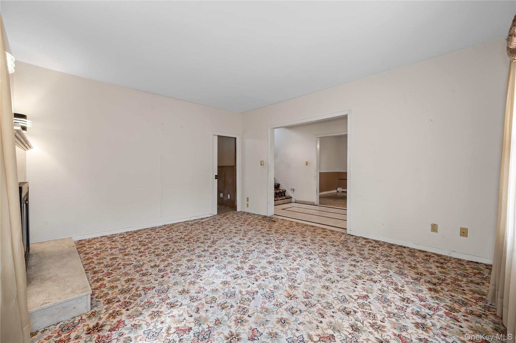 #13 photo, 311 Hamilton Avenue, ナッソー郡 Hewlett , NY 11557