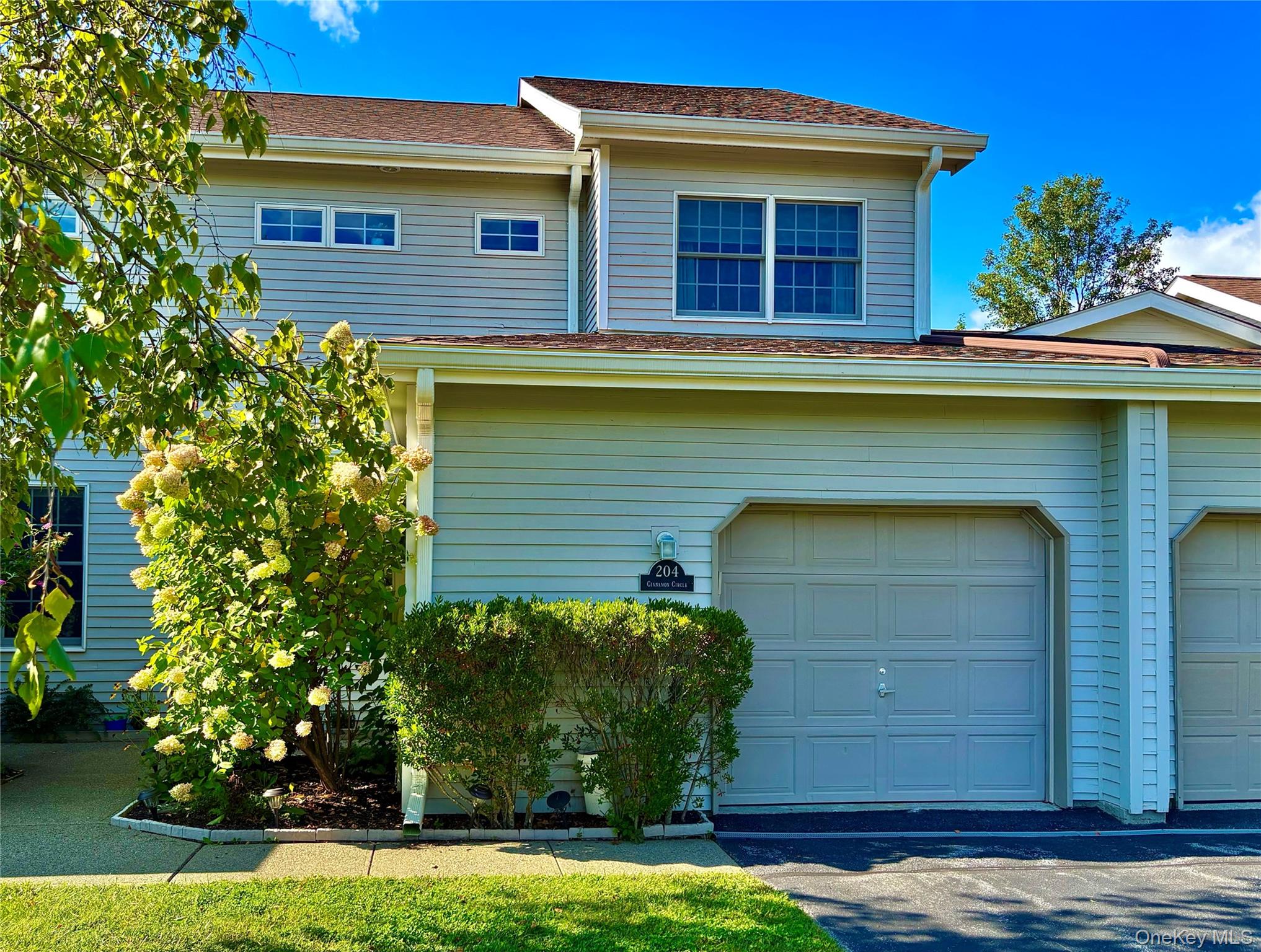 #1 photo, 204 Cinnamon Circle, 纽约州 Rhinebeck , NY 12572