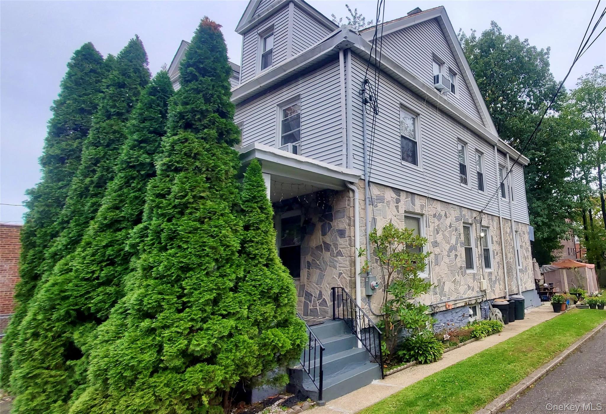 #9 photo, 34 Millington Street, Mount Vernon , NY 10553