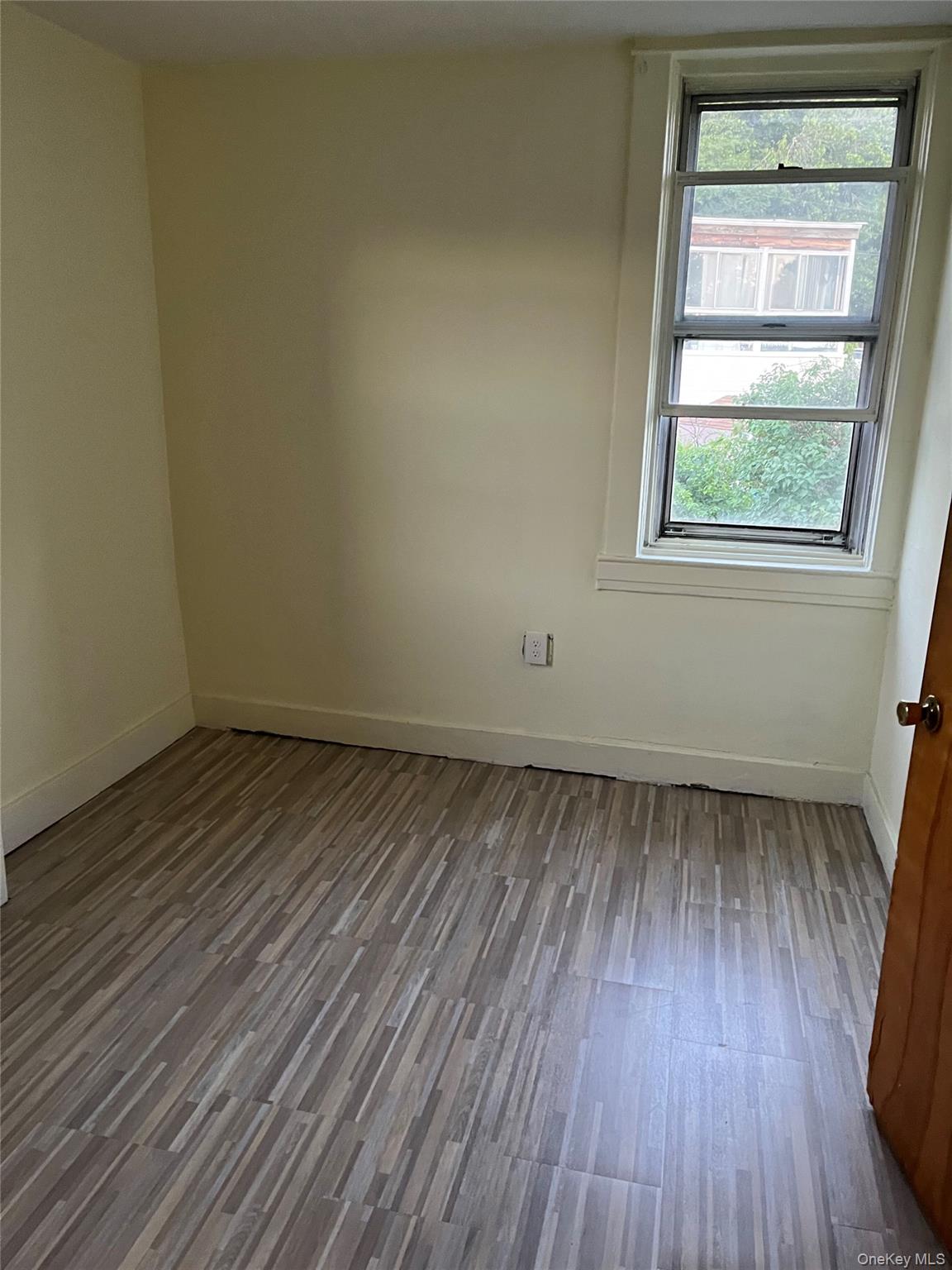 #16 photo, 116 Gavin, Yonkers , NY 10701