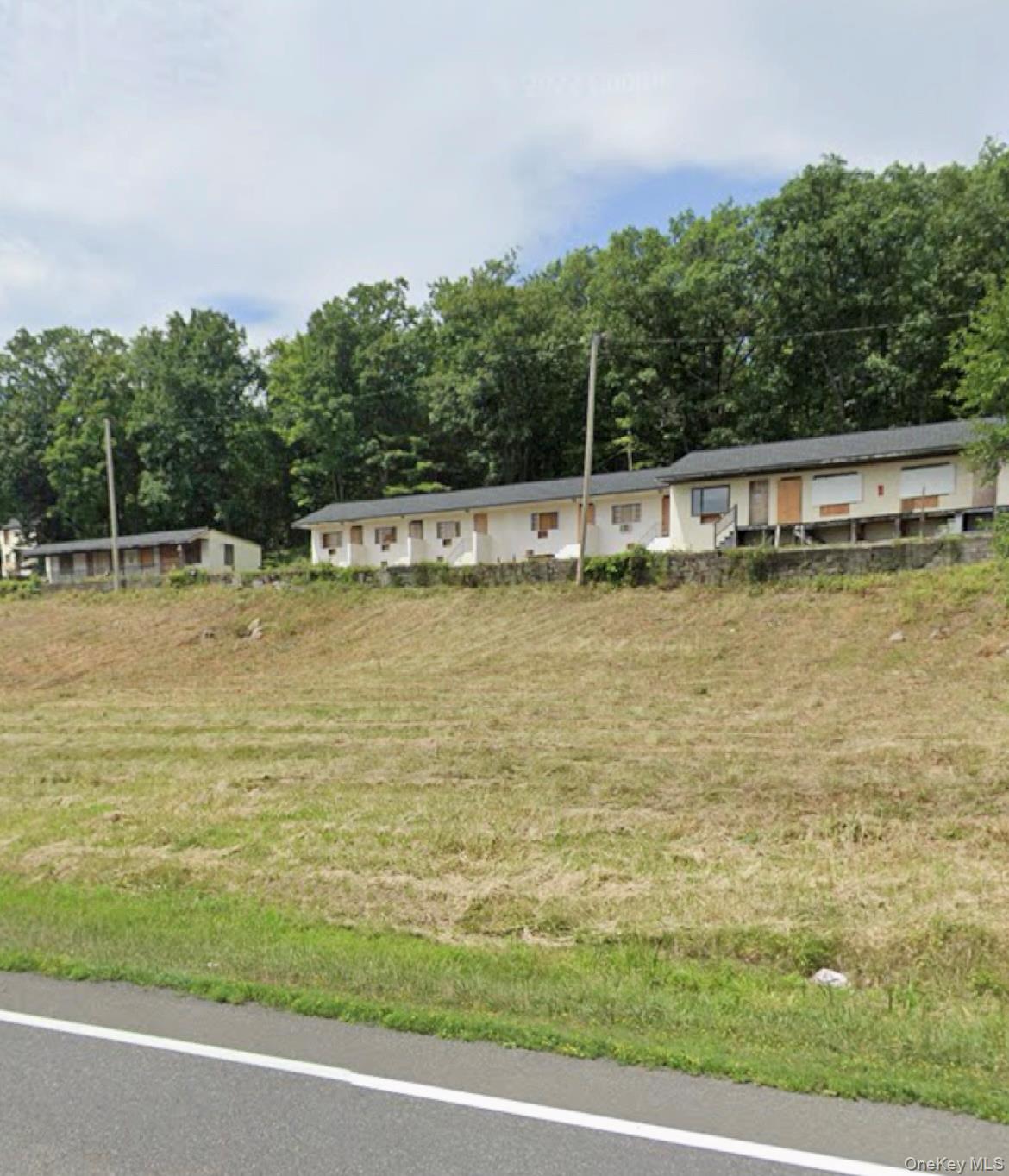 #5 photo, 9071 US Route 9w, Athens , NY 12015