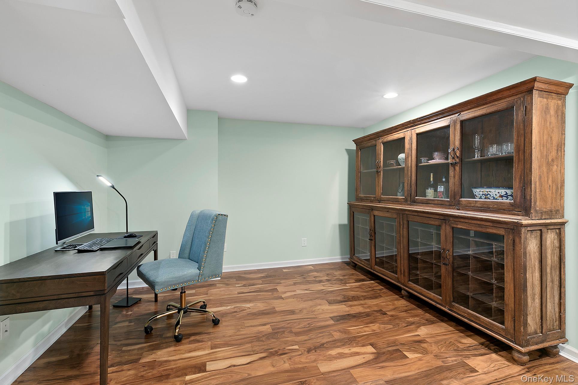 #14 photo, 492 East Hampton Sag Harbor Turnpike, East Hampton , NY 11975