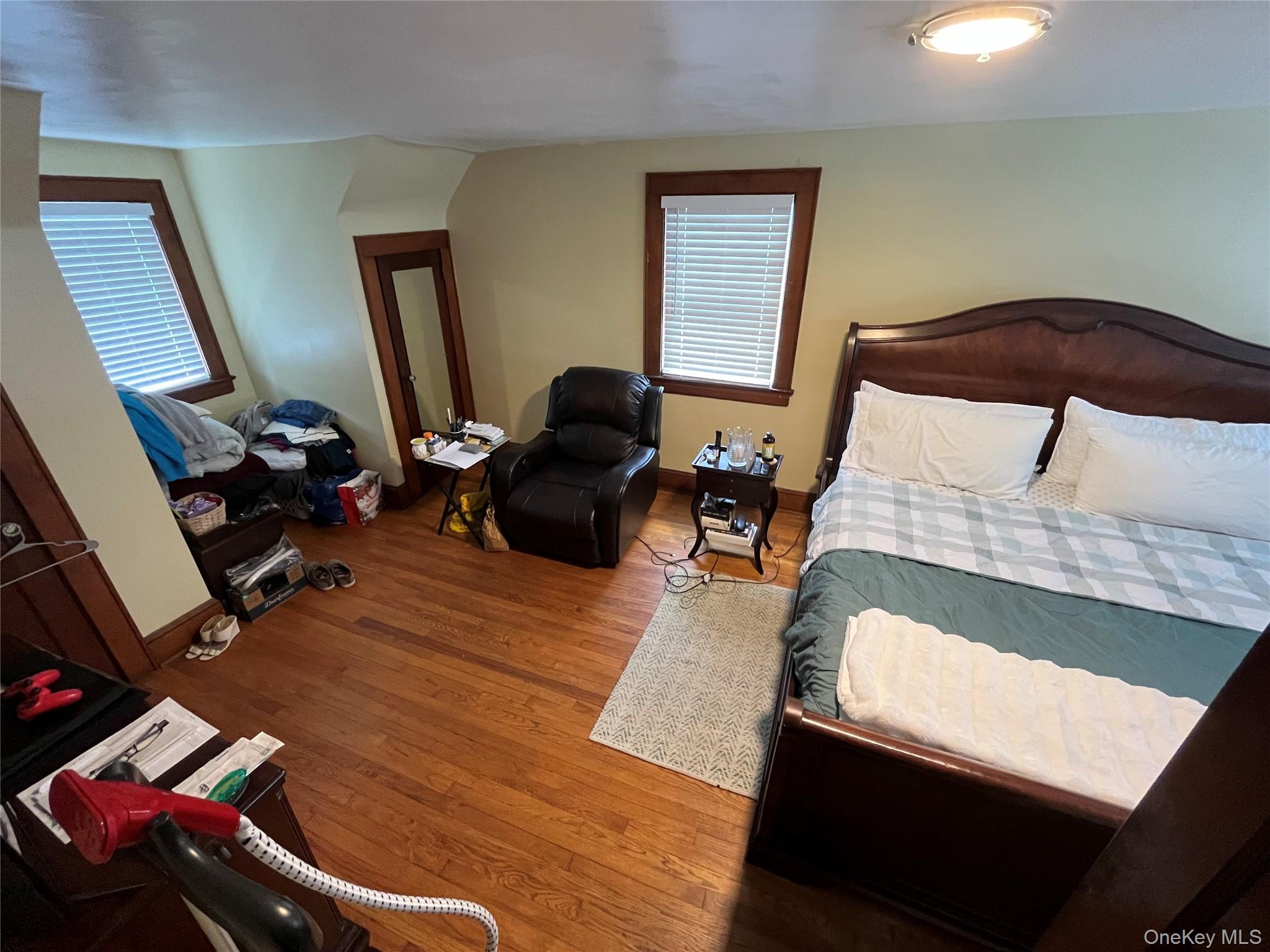 #7 photo, 75 Brefni Street, サフォーク郡 Amityville , NY 11701