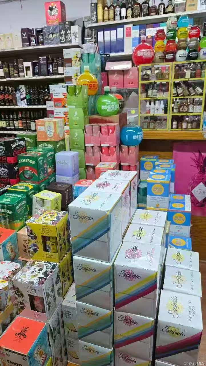 #1 photo, 1650 Richmond Avenue, スタテンアイランド Staten Island , NY 10314