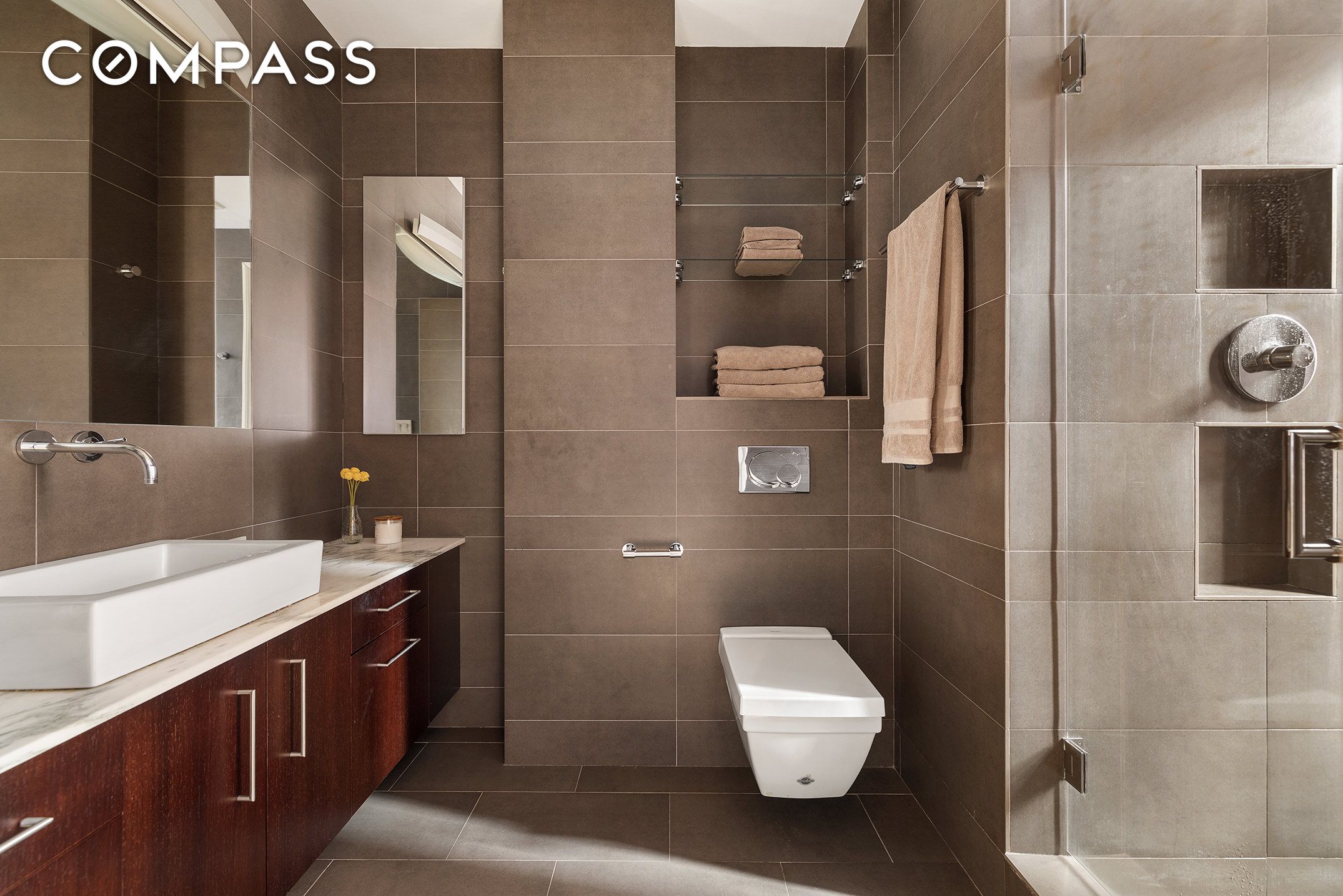 #12 photo, 829 Park Avenue, Lenox Hill , NY 10021