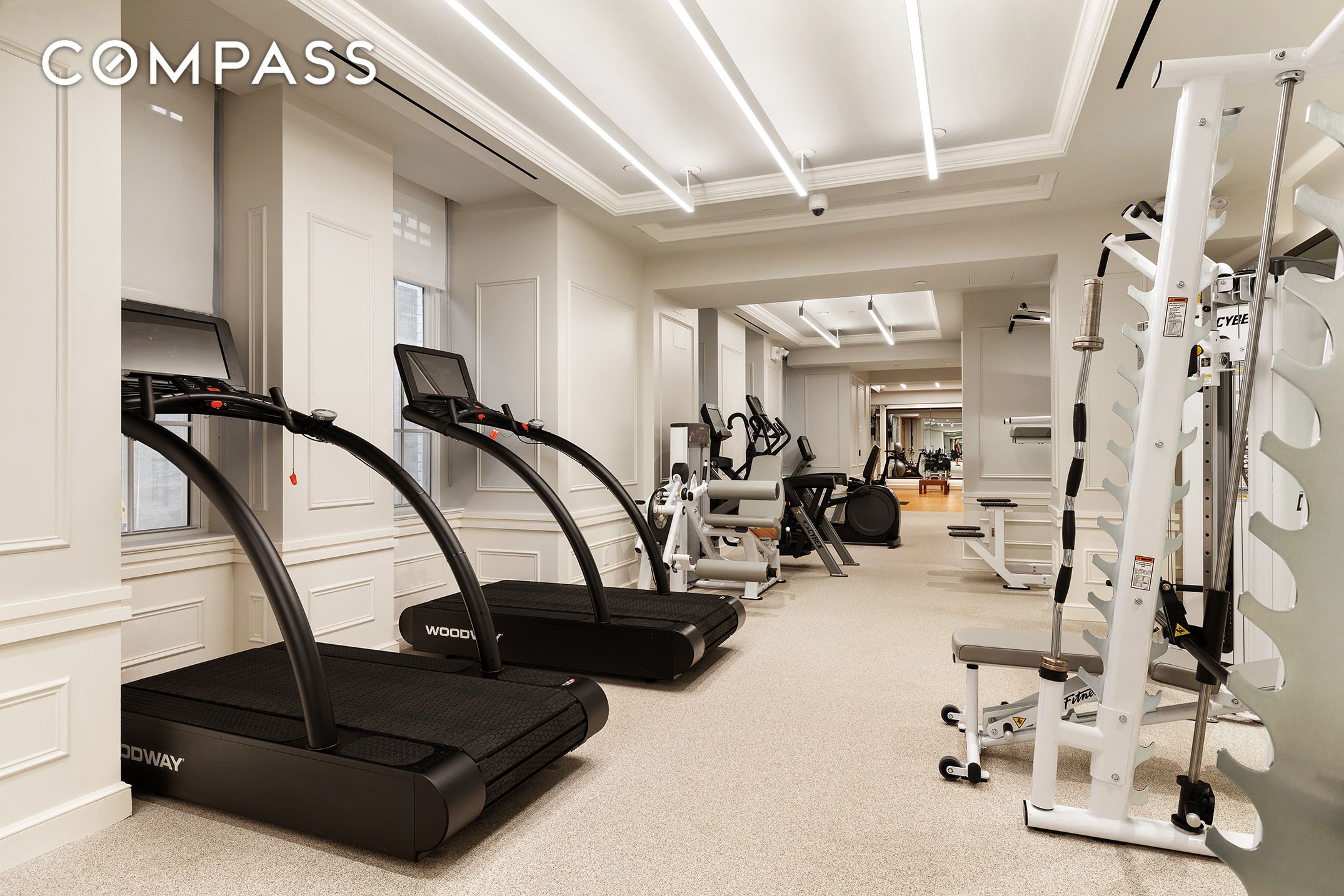 #19 photo, 829 Park Avenue, Lenox Hill , NY 10021