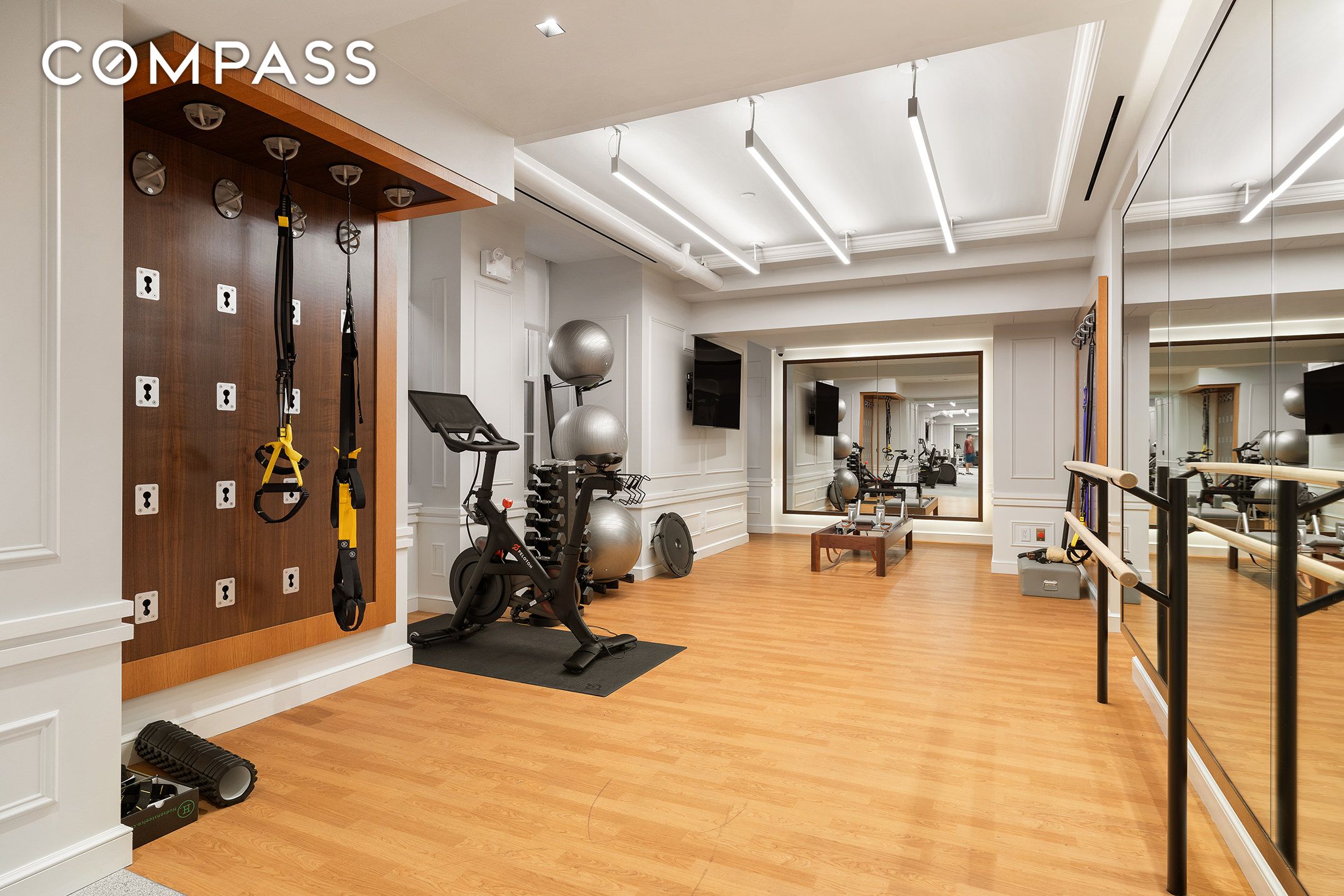 #20 photo, 829 Park Avenue, Lenox Hill , NY 10021