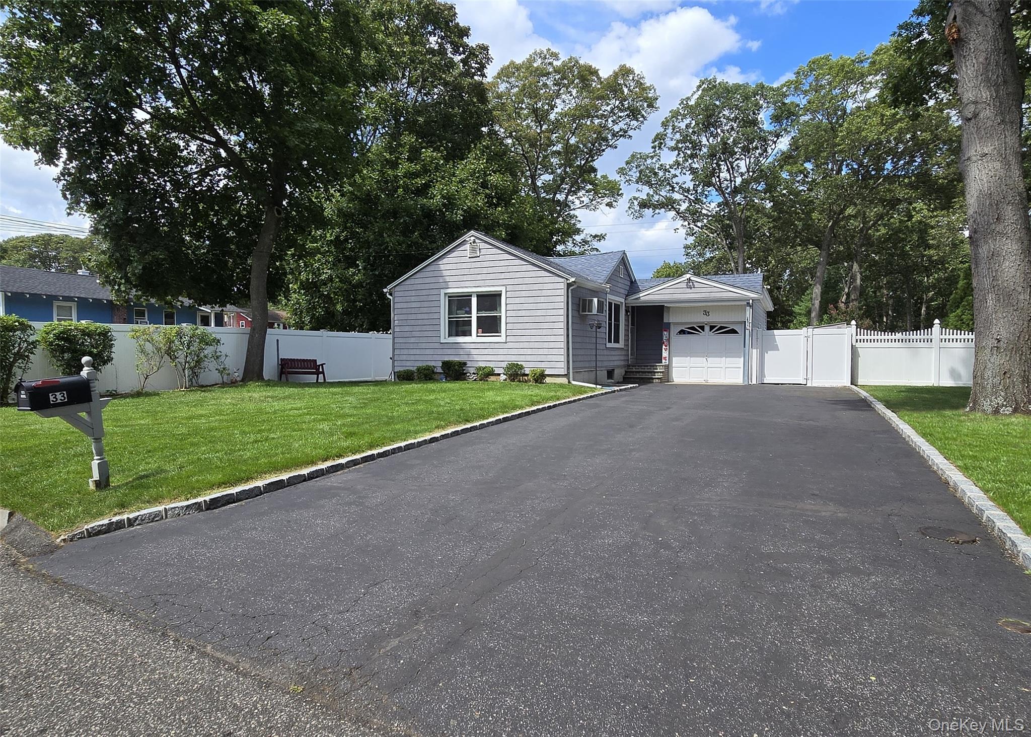 #1 photo, 33 Thorne Street, Lake Ronkonkoma , NY 11779