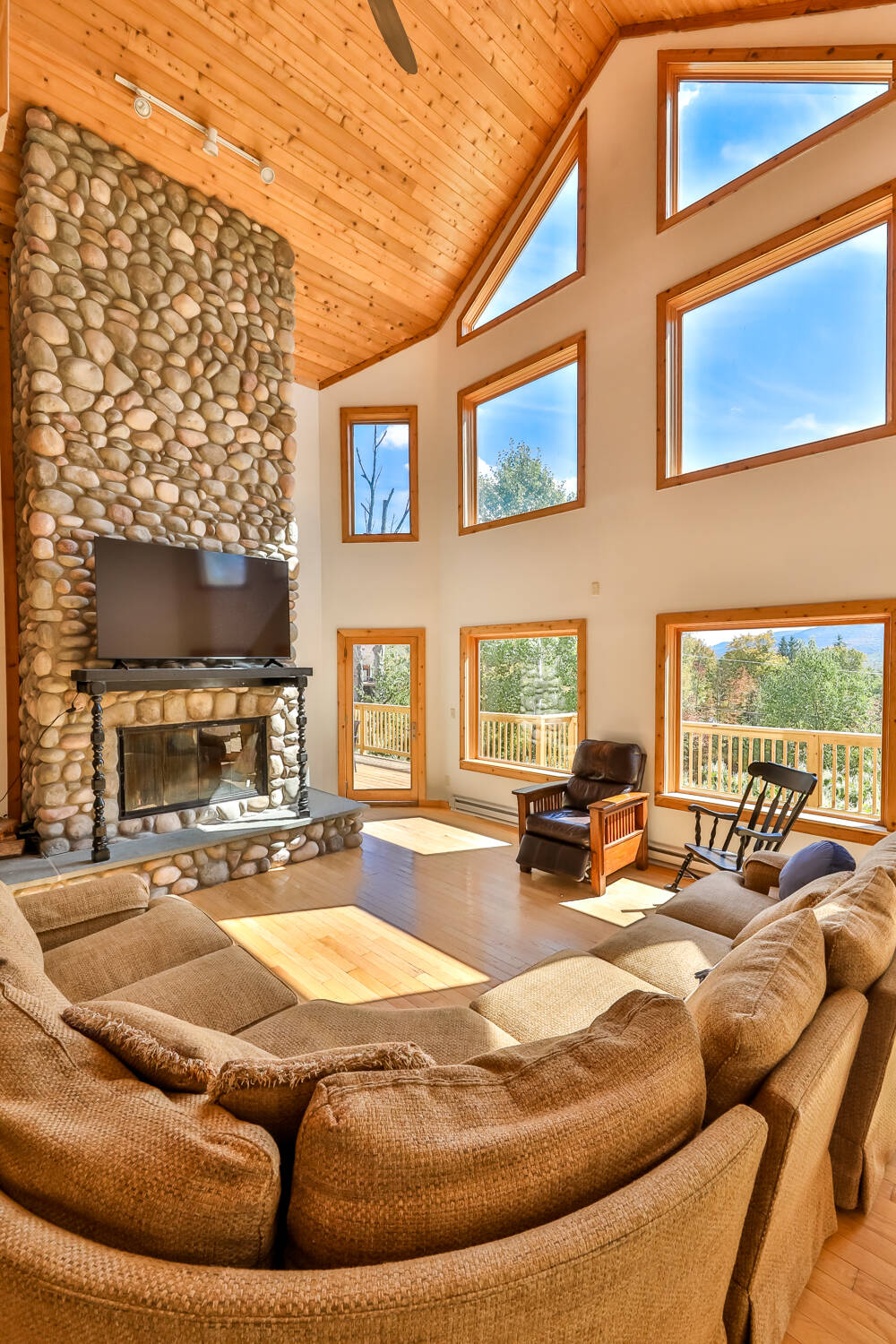 #22 photo, 151 Garfield Avenue, Hunter , NY 12442